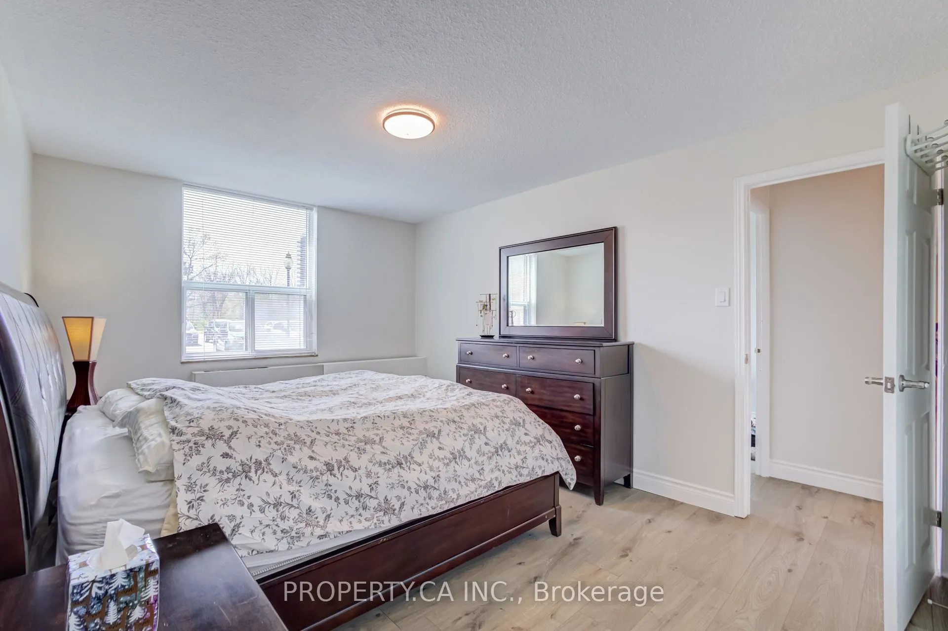 966 Inverhouse Drive #109