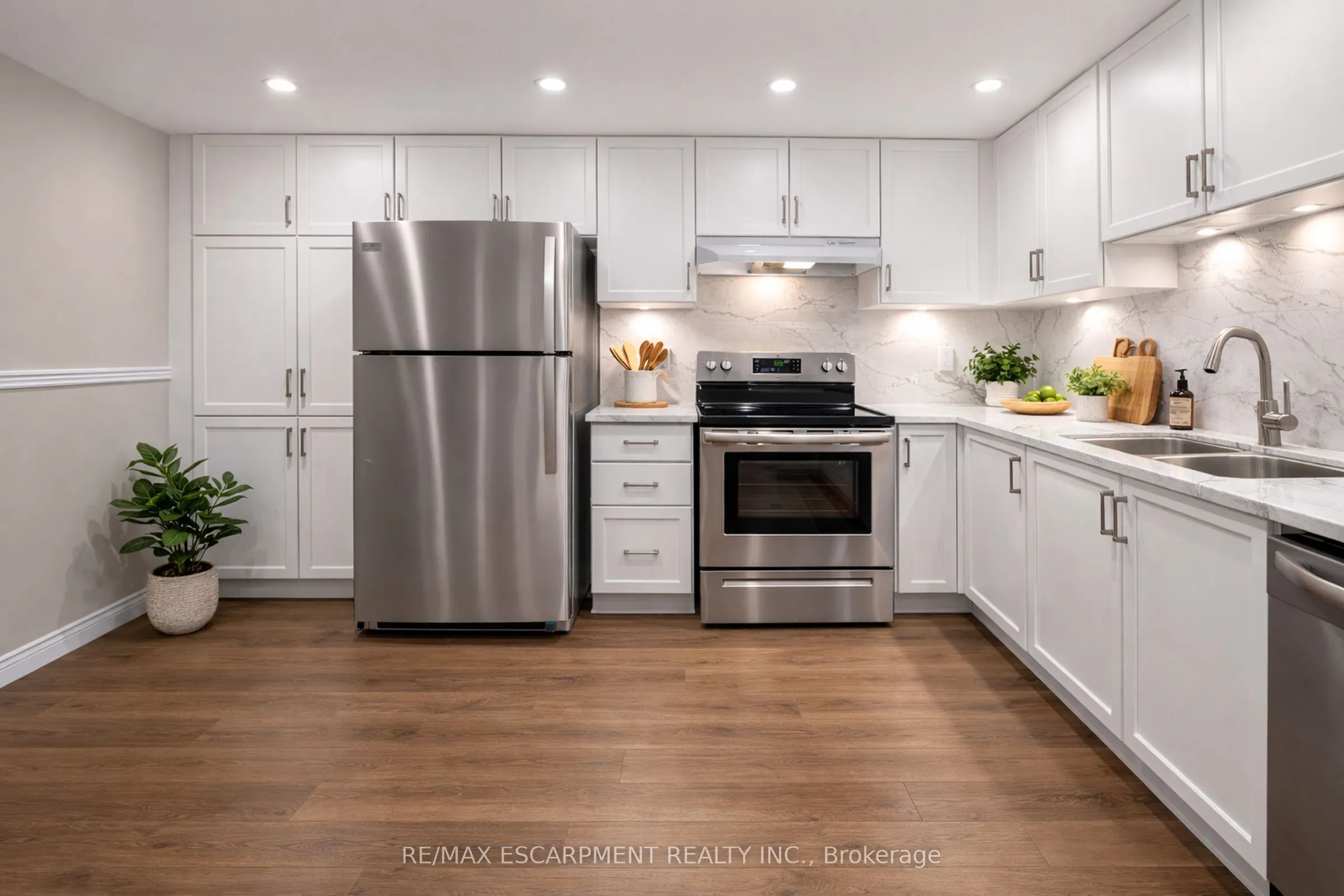 5070 Pinedale Avenue #302