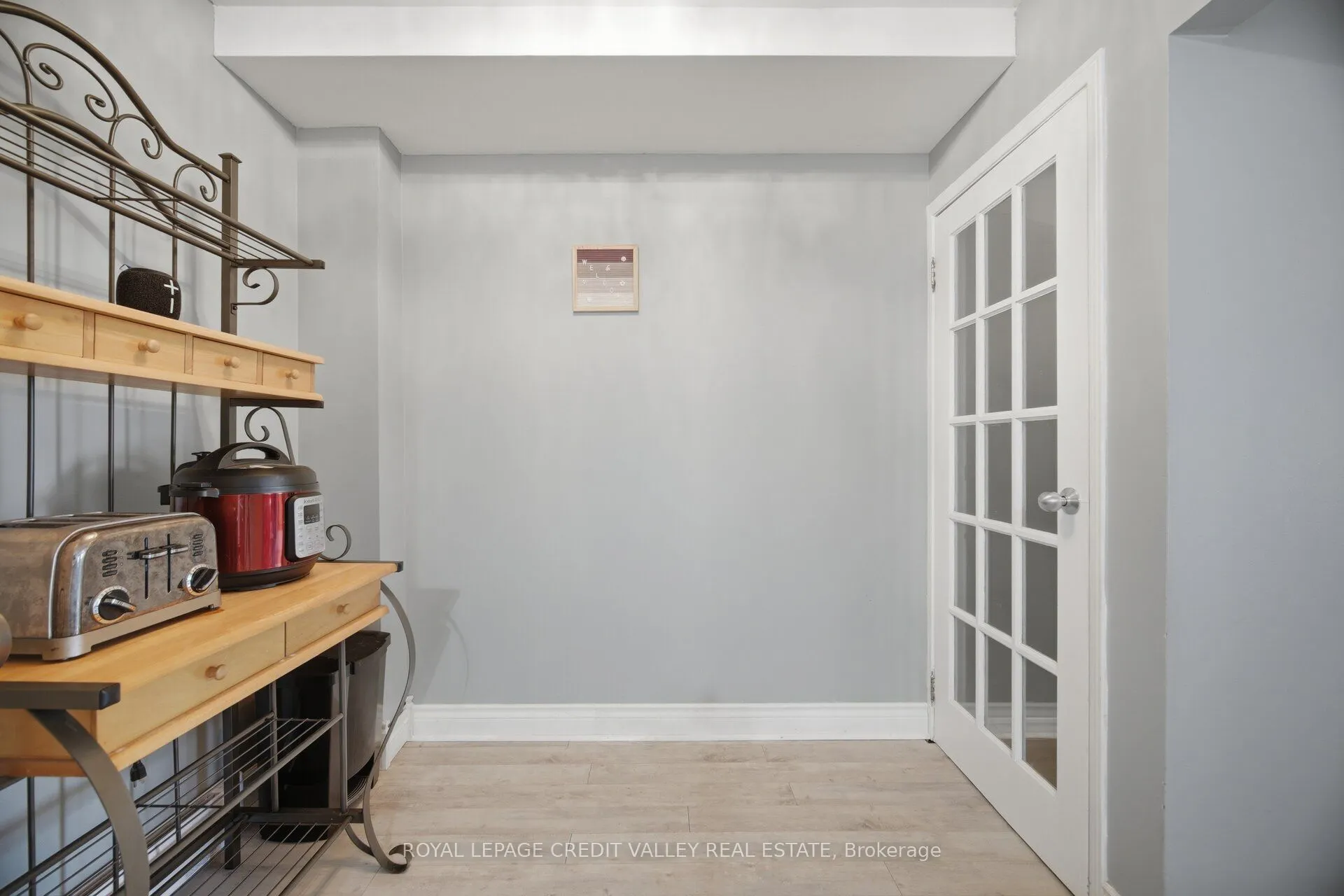2 Parkview Drive #4