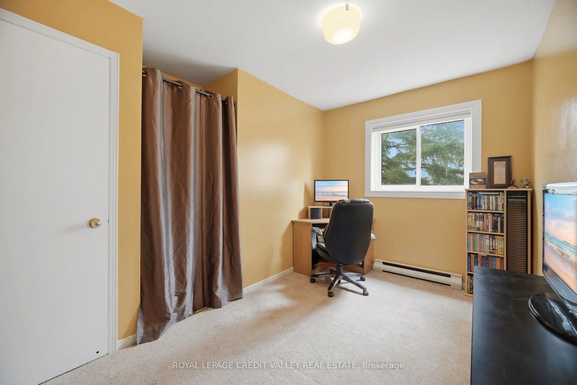 2 Parkview Drive #4