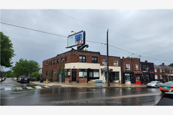 2029-2031 Eglinton Avenue W