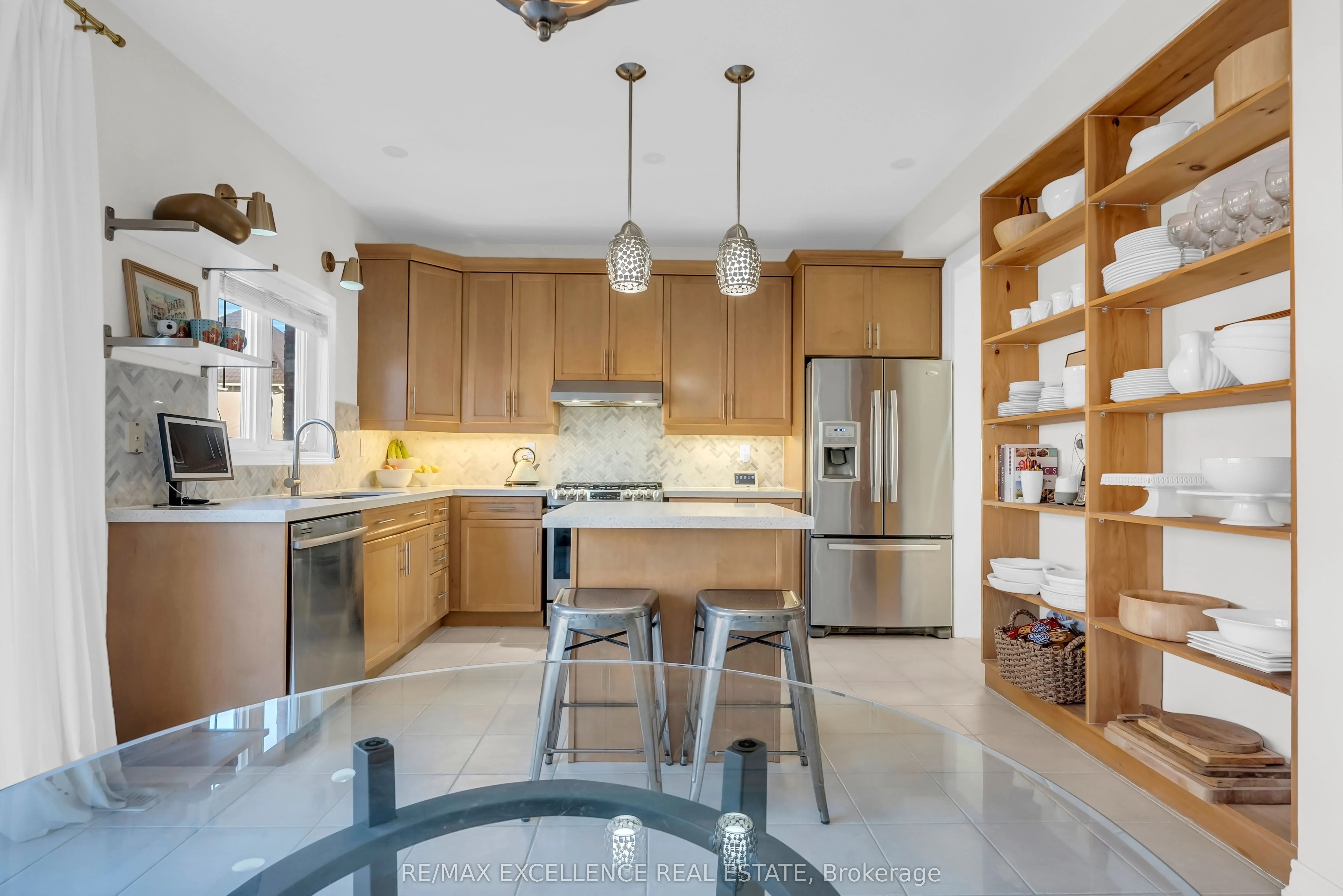40 Imperial Lakes Drive