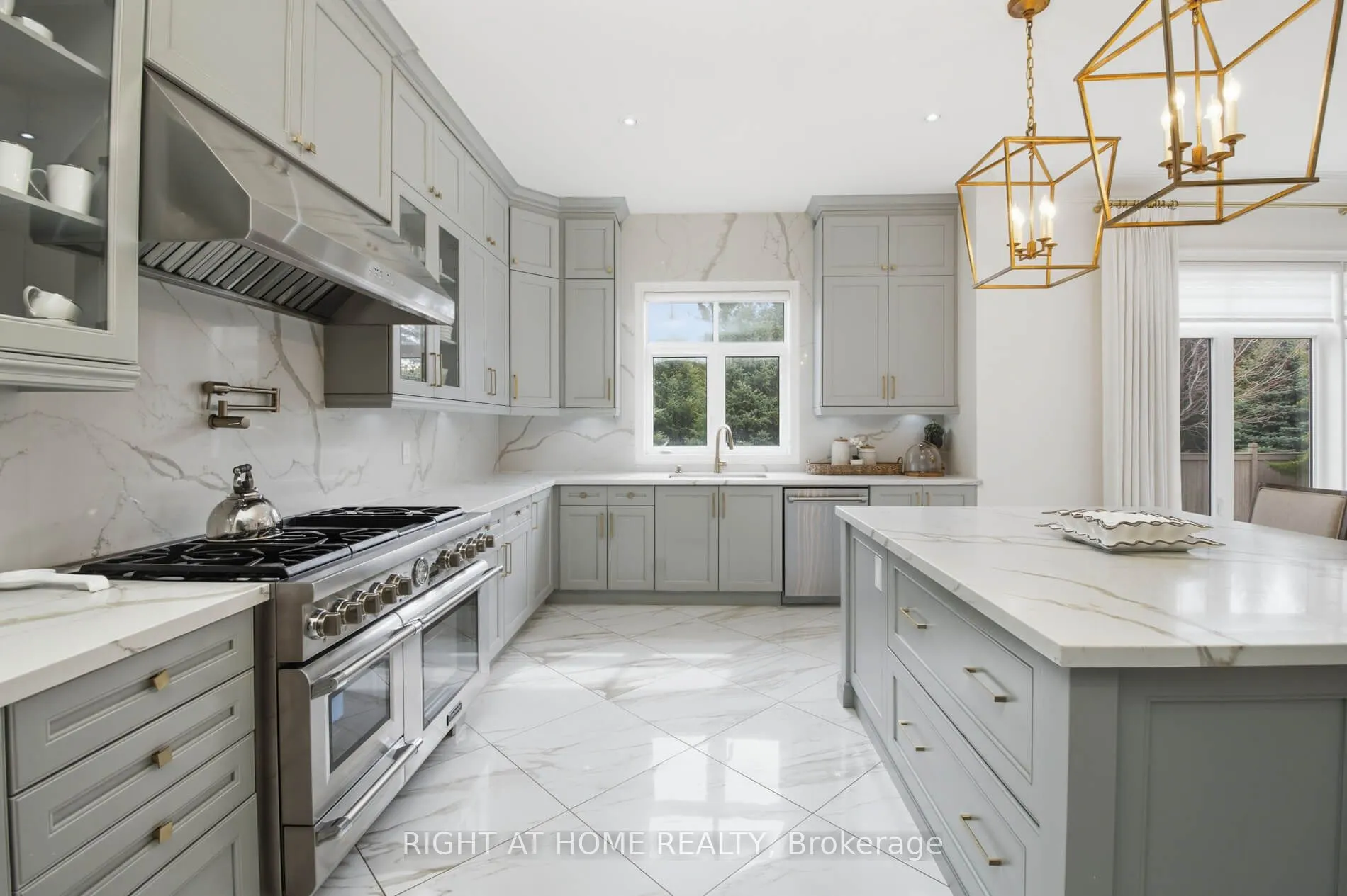 55 Burlwood Road