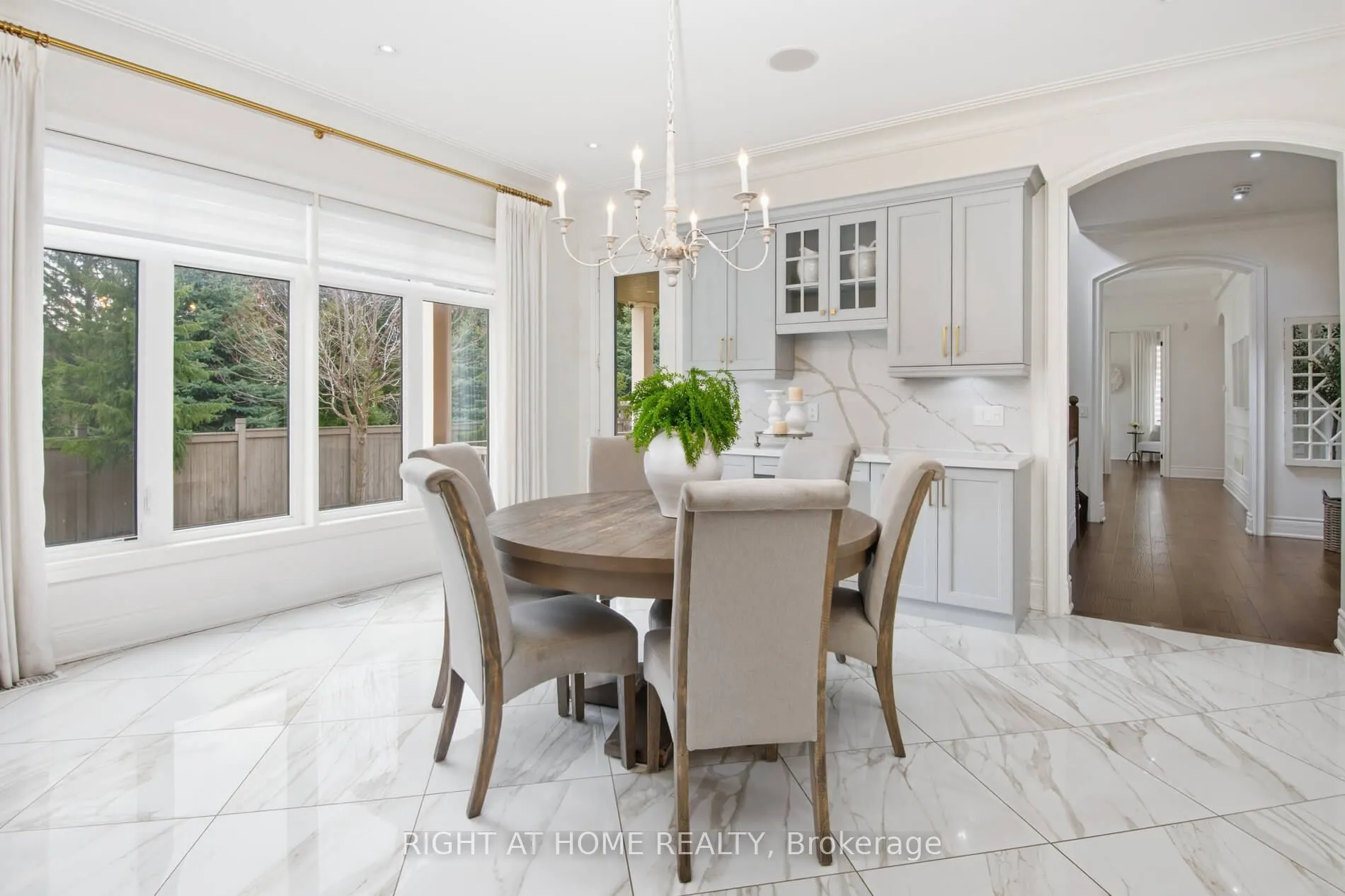 55 Burlwood Road