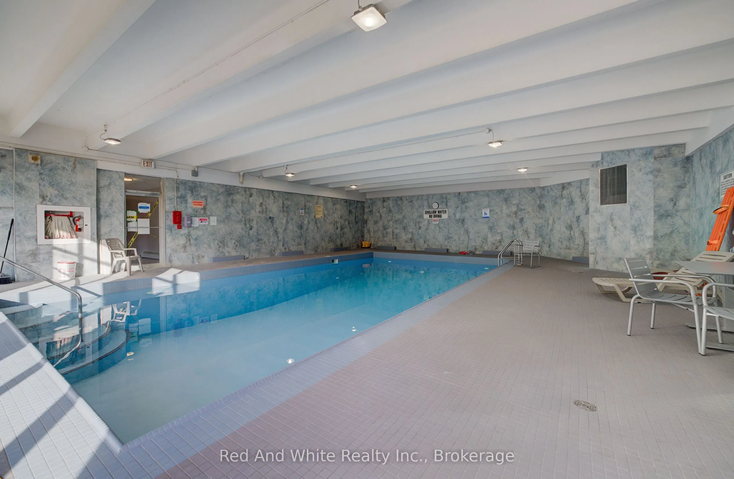 3590 Kaneff Crescent #2013