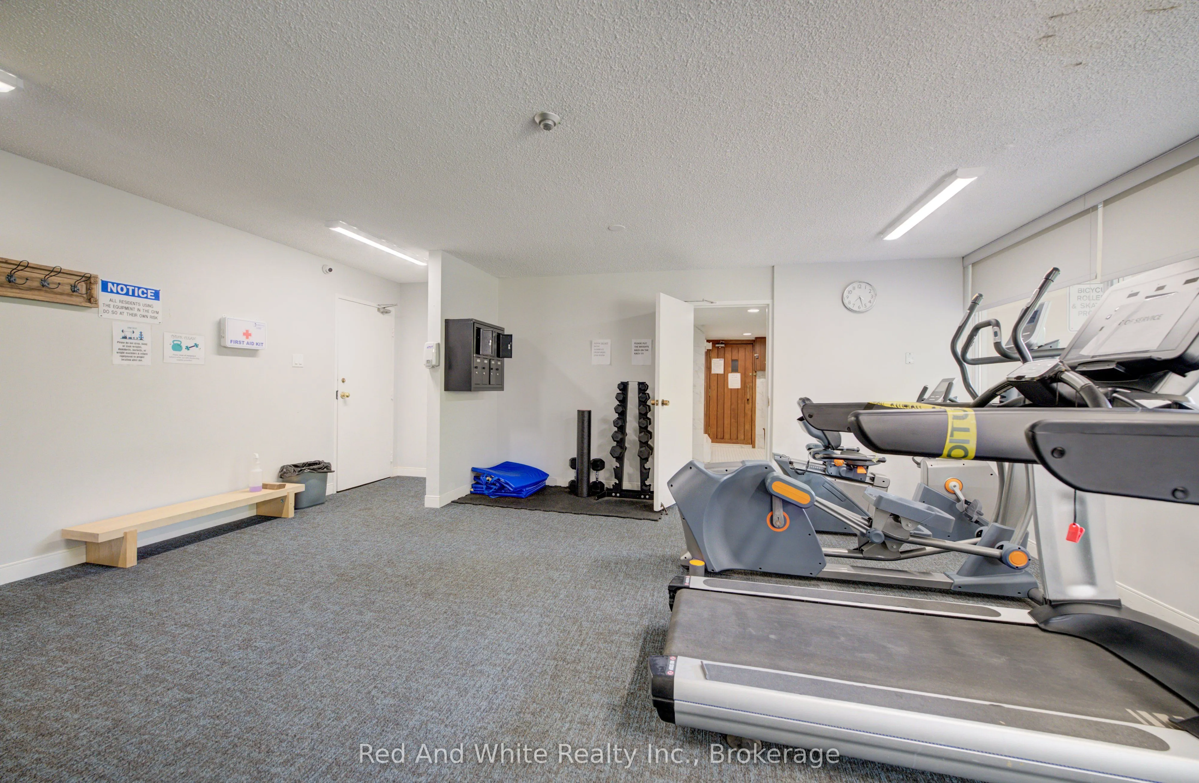 3590 Kaneff Crescent #2013
