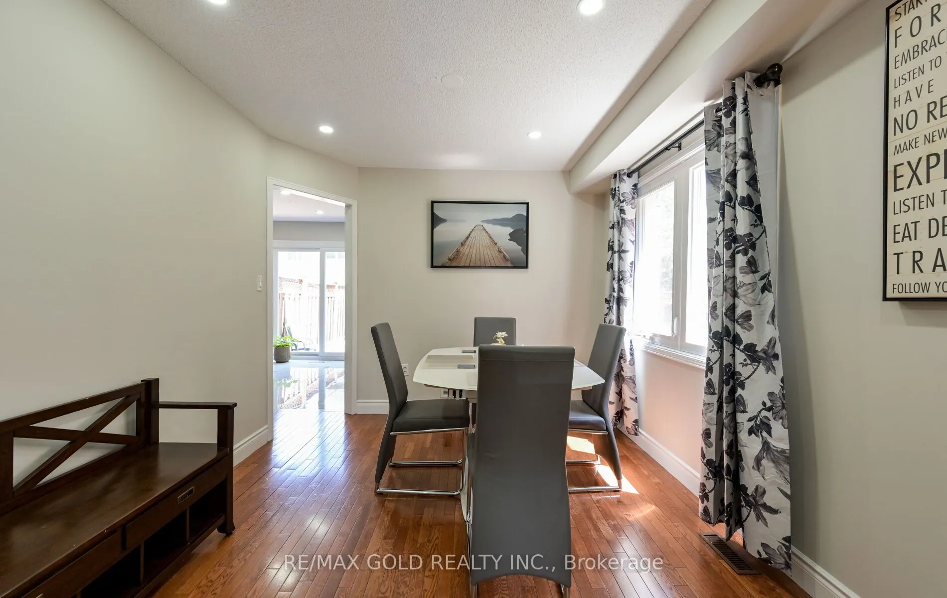 171 Fernforest Drive