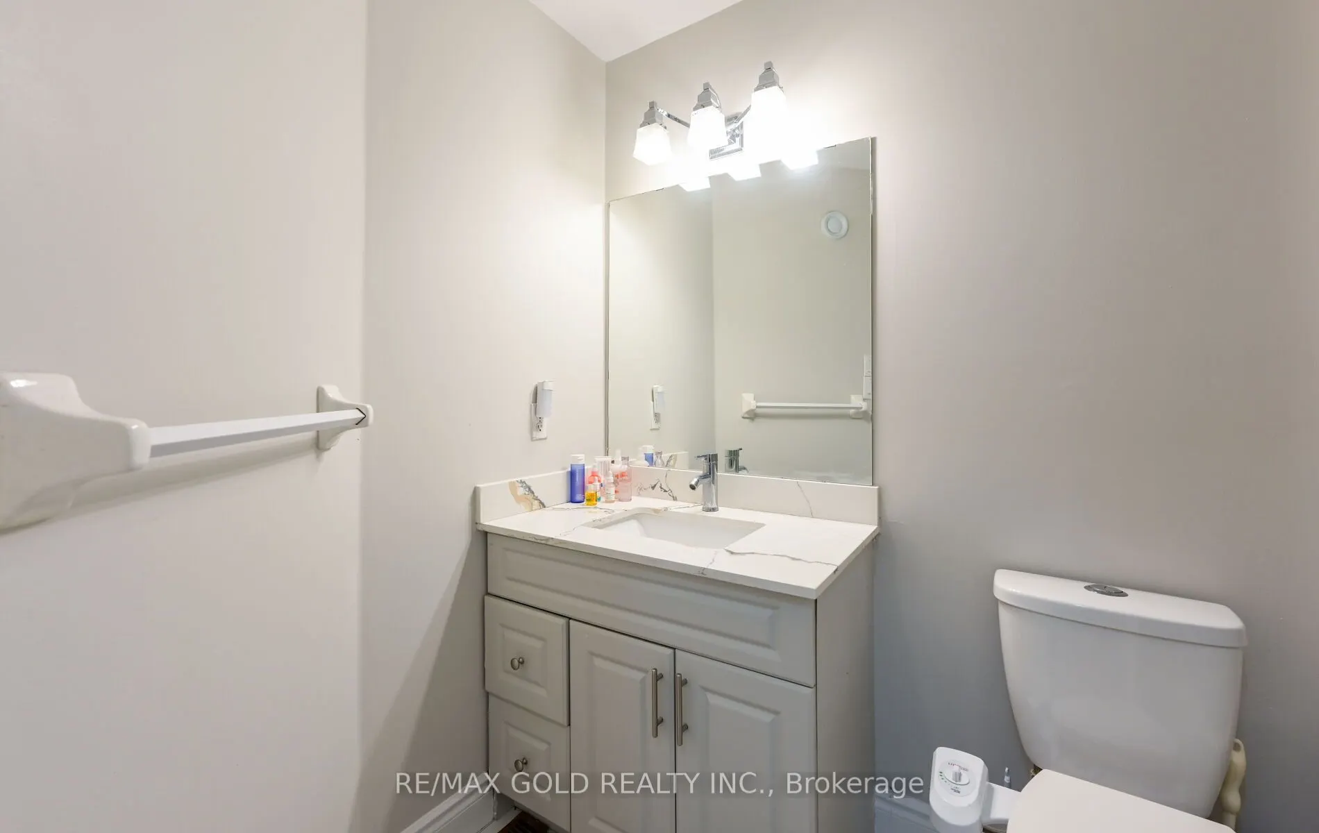 171 Fernforest Drive