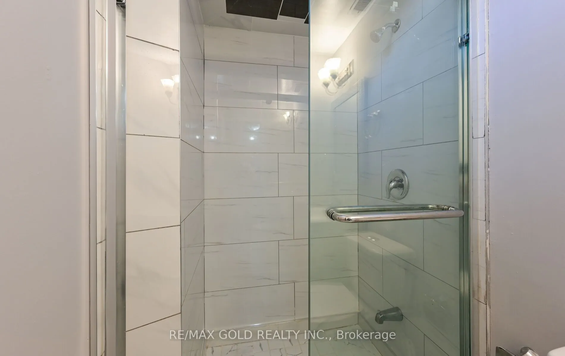 171 Fernforest Drive