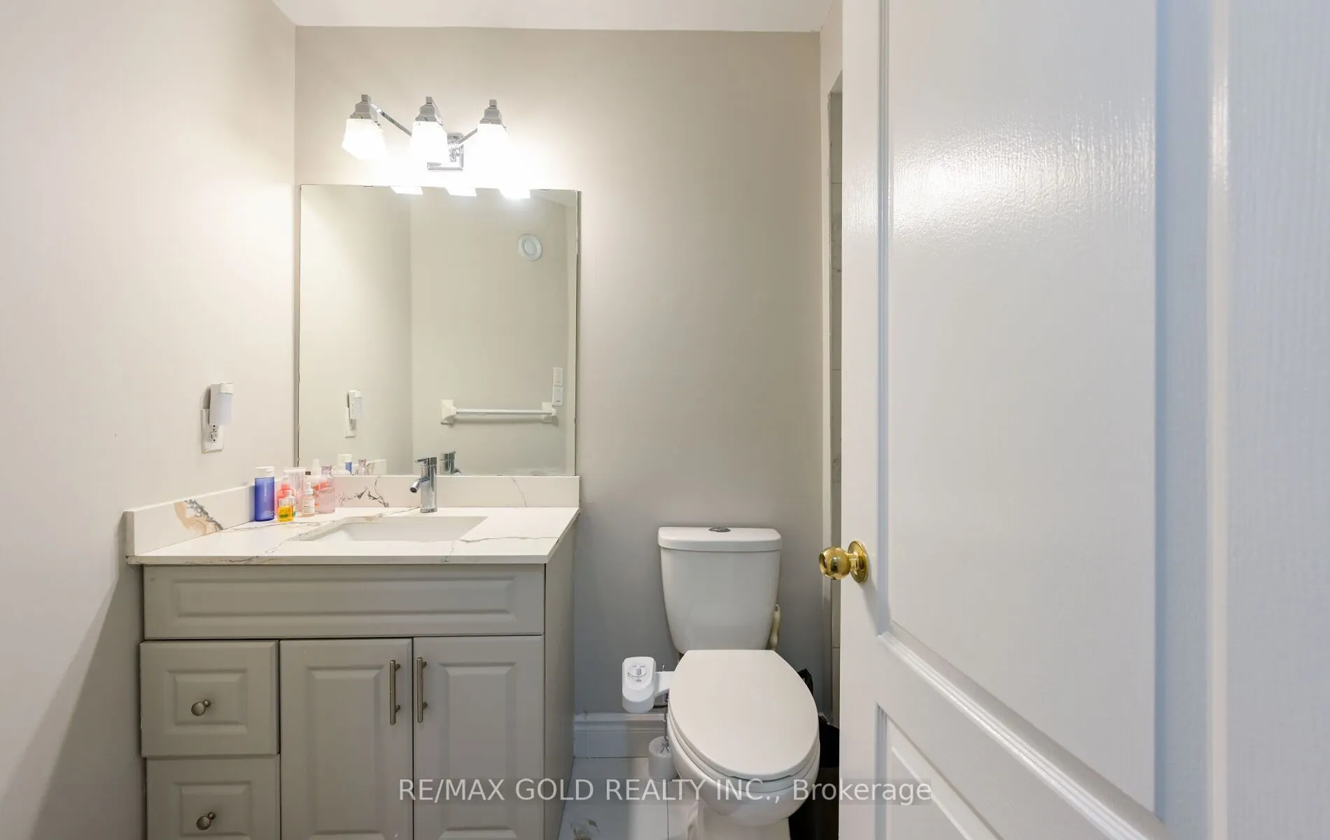 171 Fernforest Drive