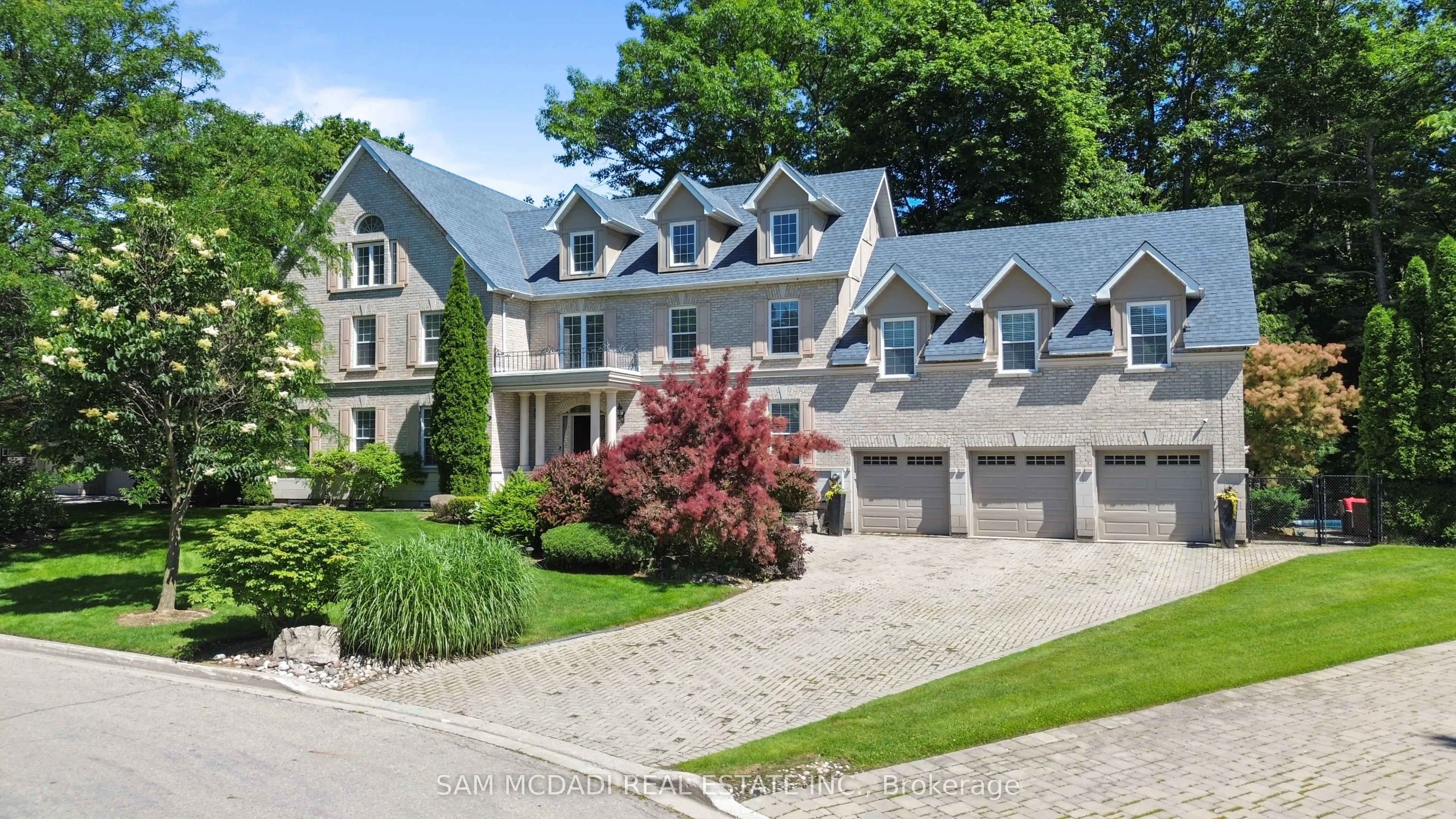3248 Barchester Court