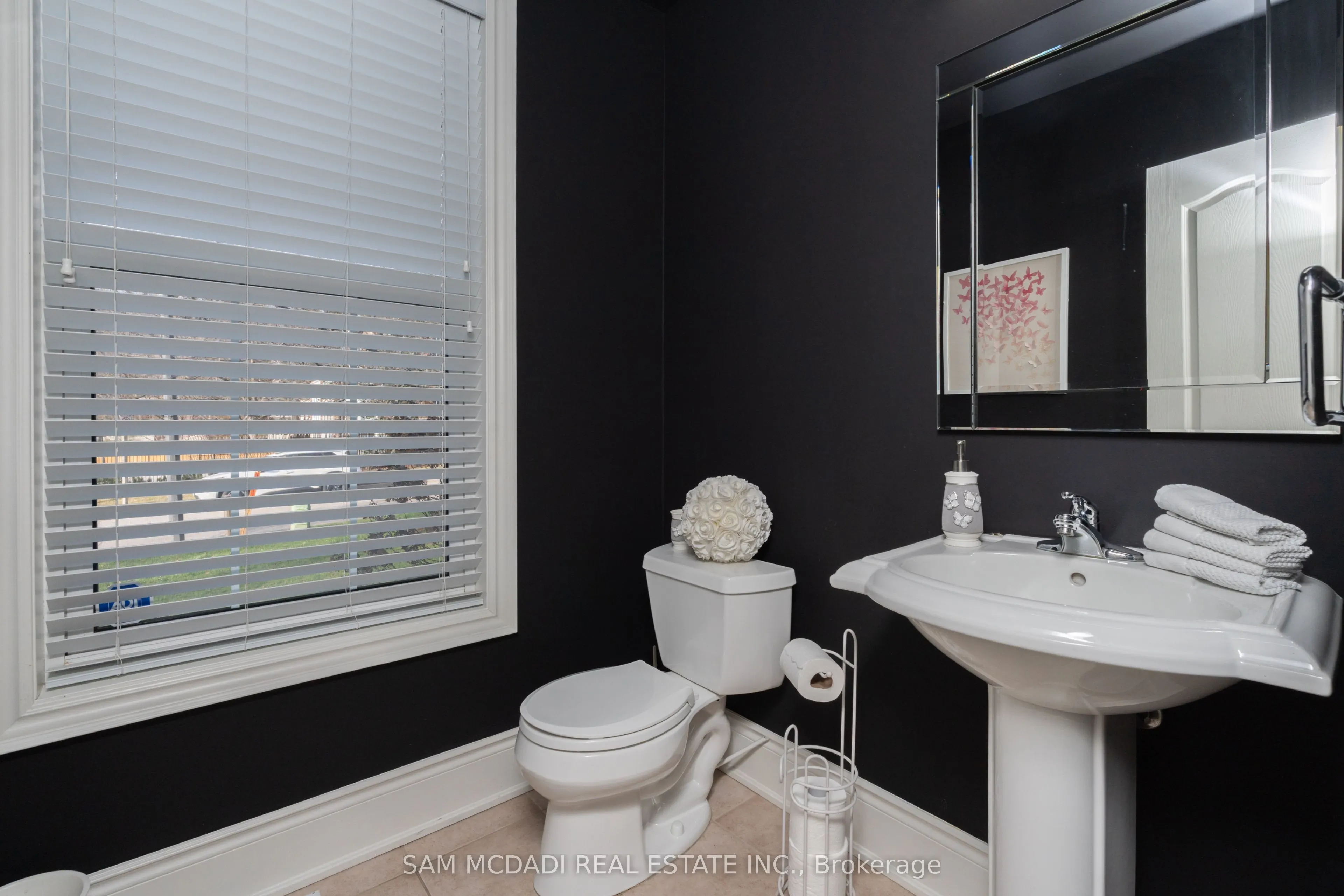 3248 Barchester Court