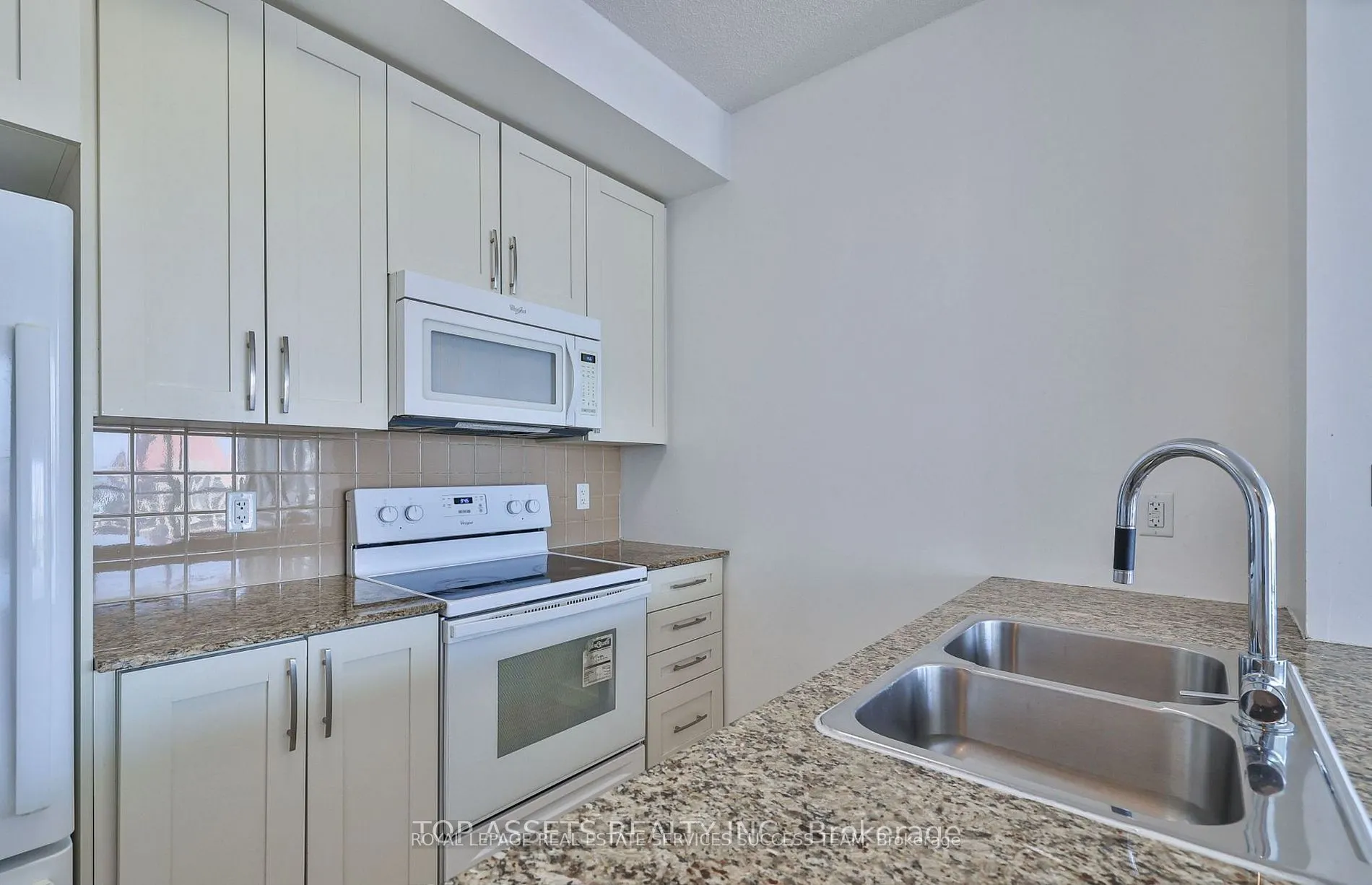4070 Confederation Parkway #3009