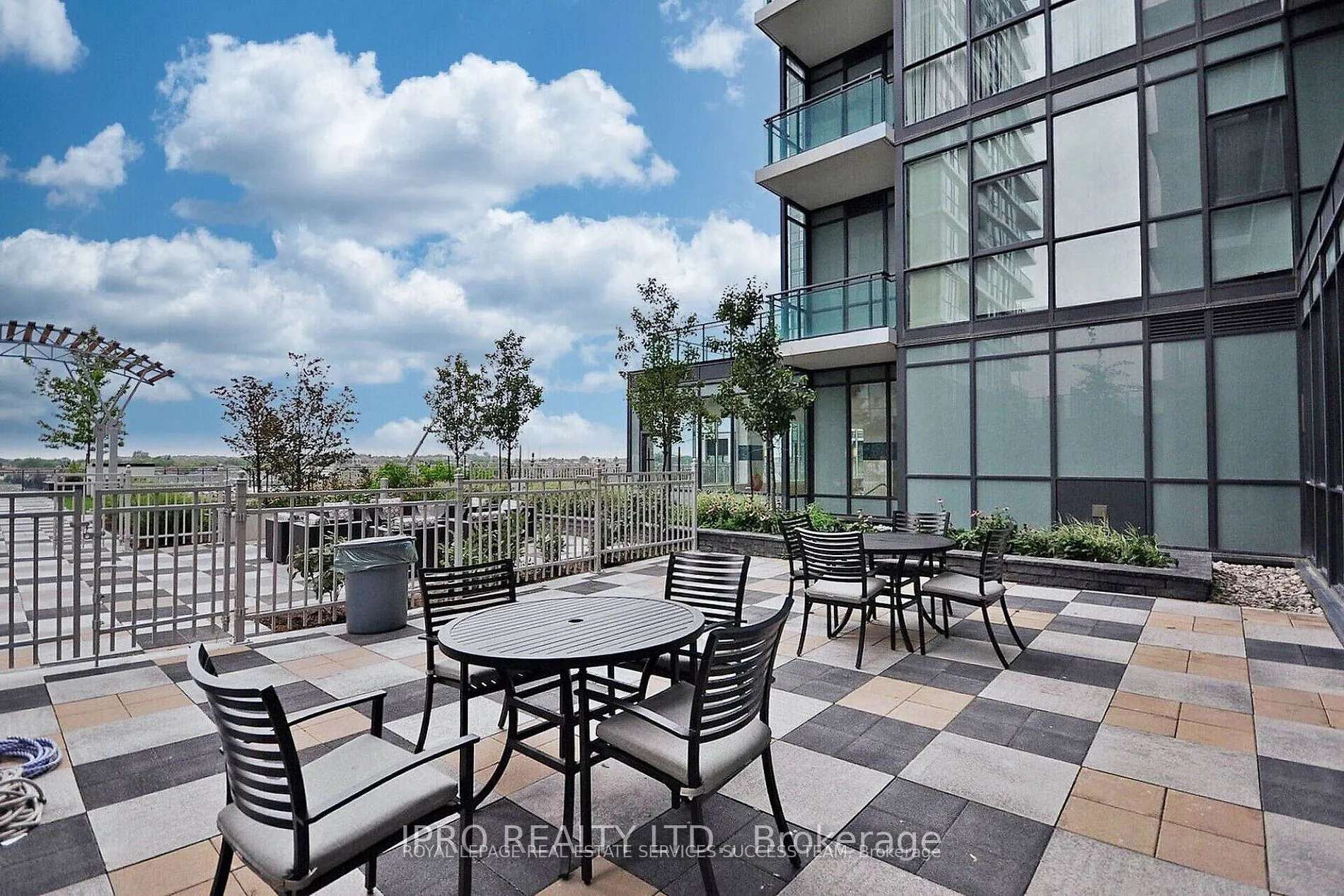 4070 Confederation Parkway #3009