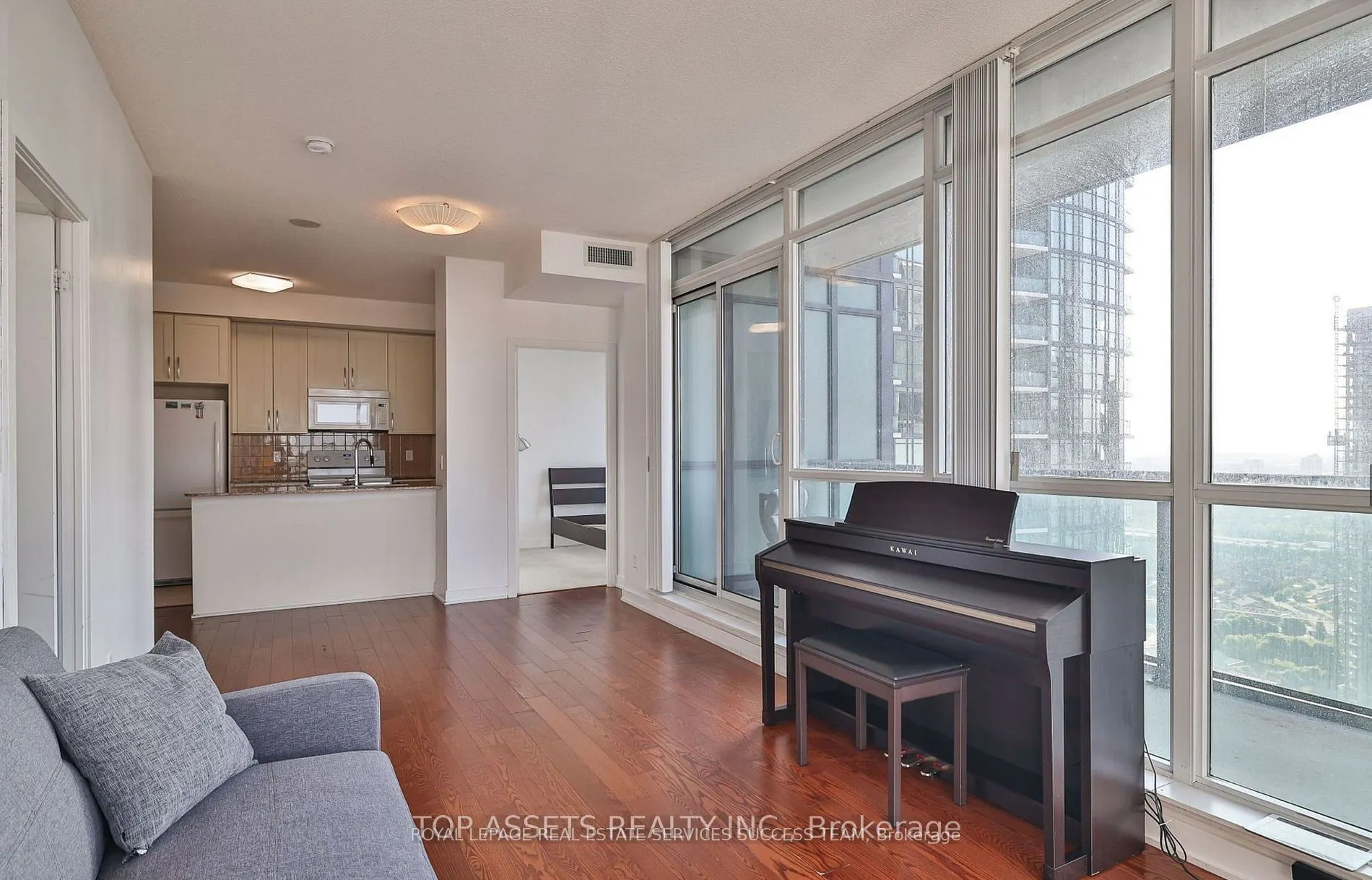 4070 Confederation Parkway #3009