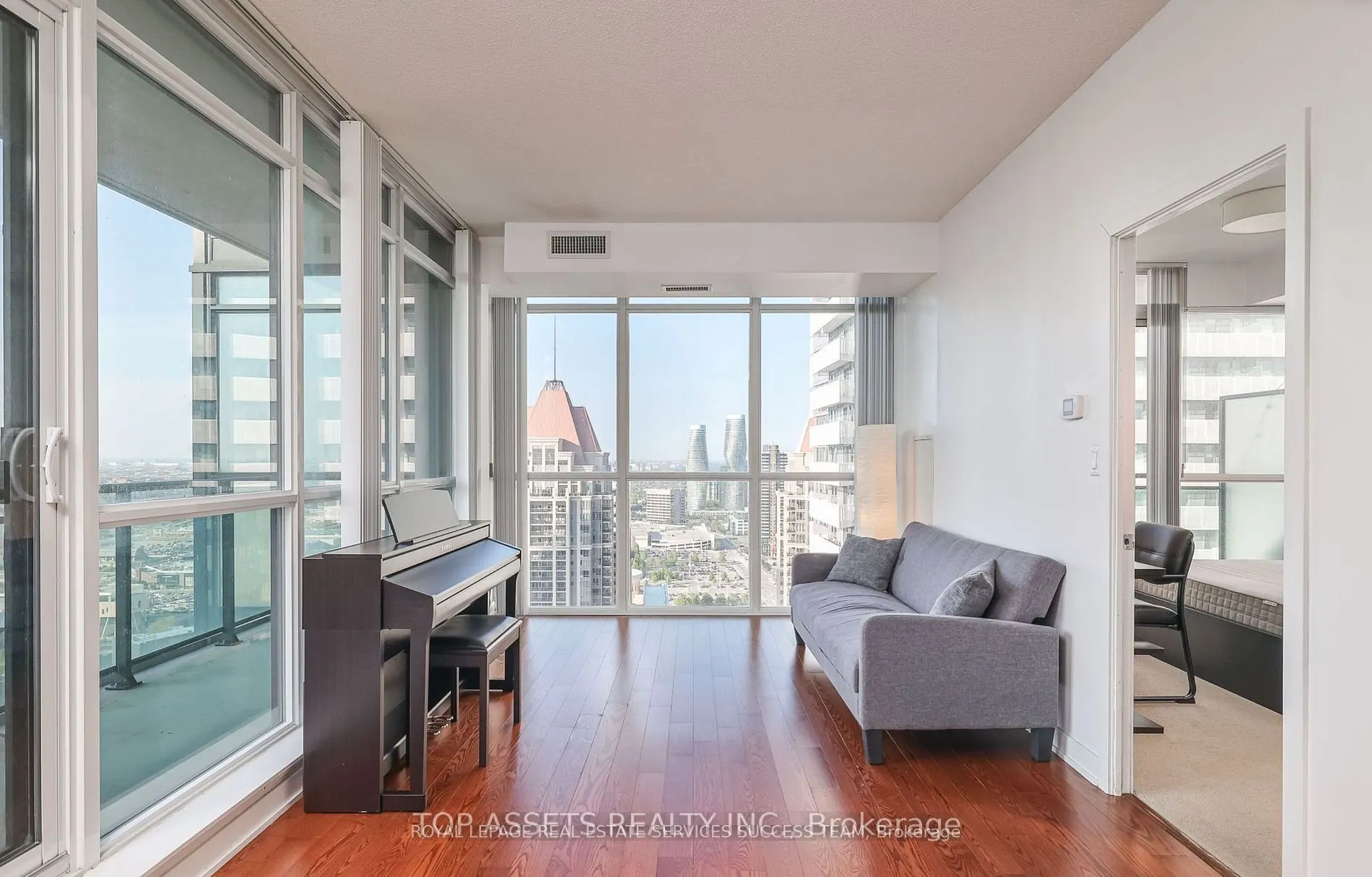 4070 Confederation Parkway #3009