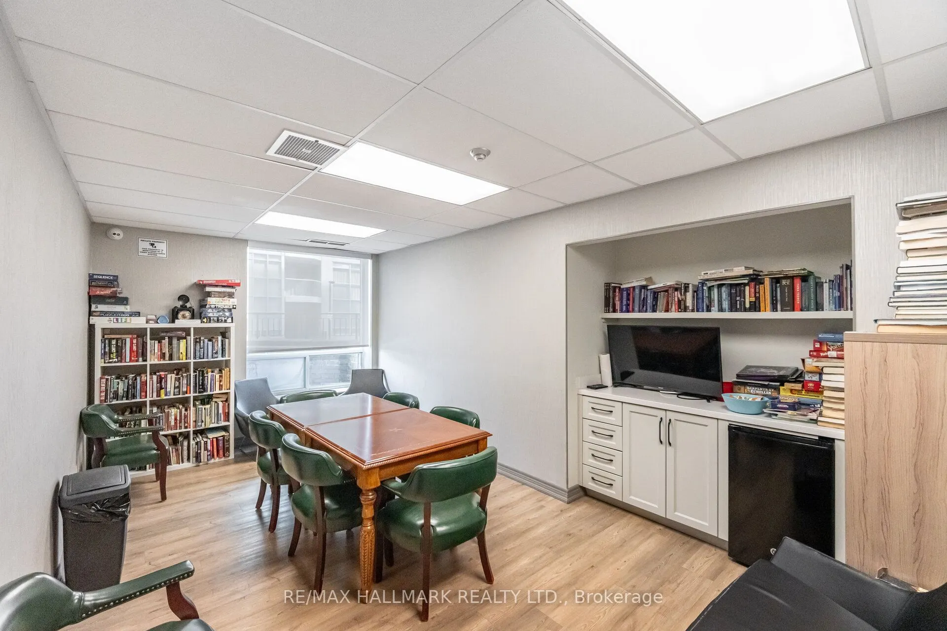 190 Manitoba Street #209