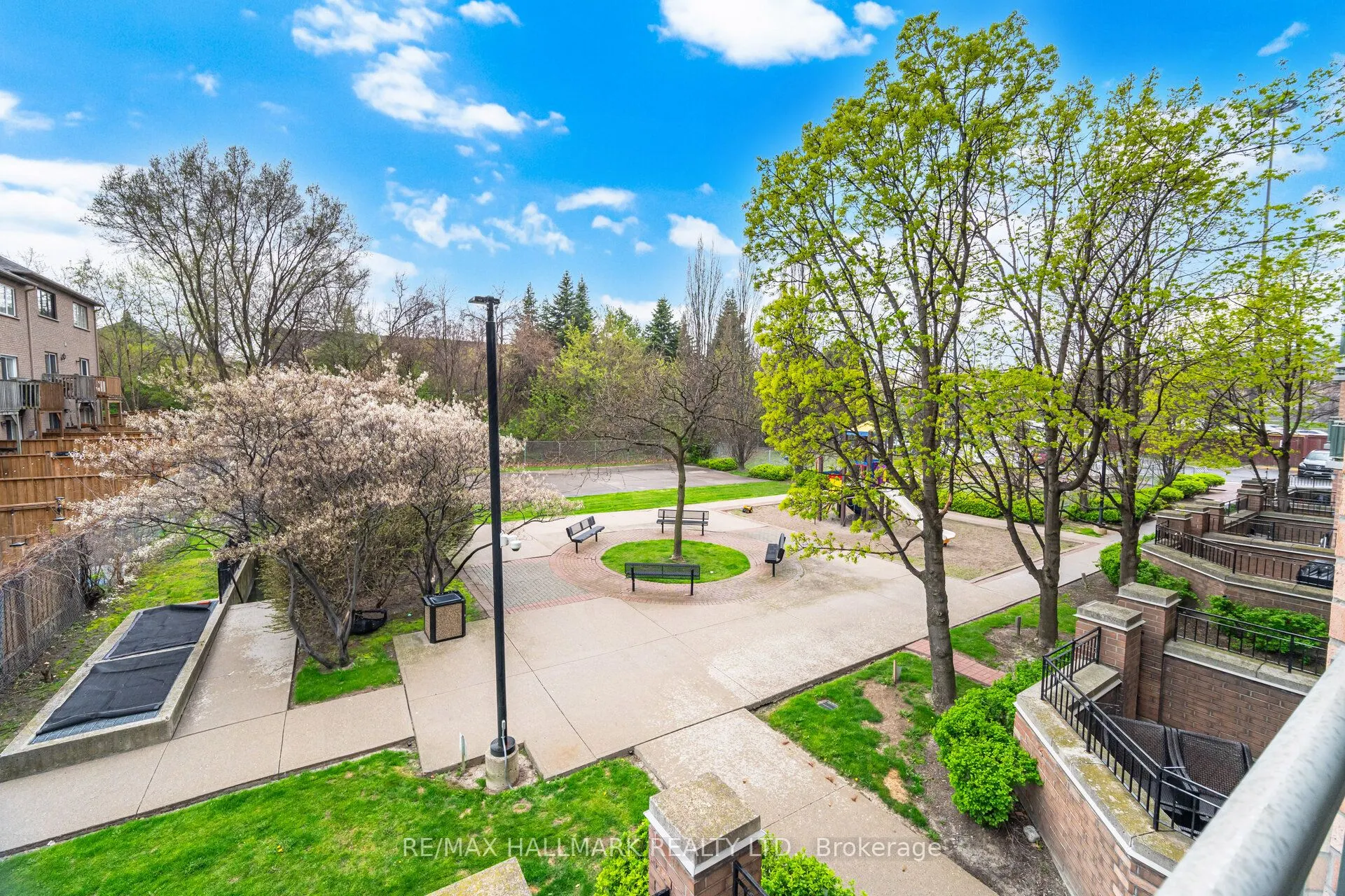 190 Manitoba Street #209