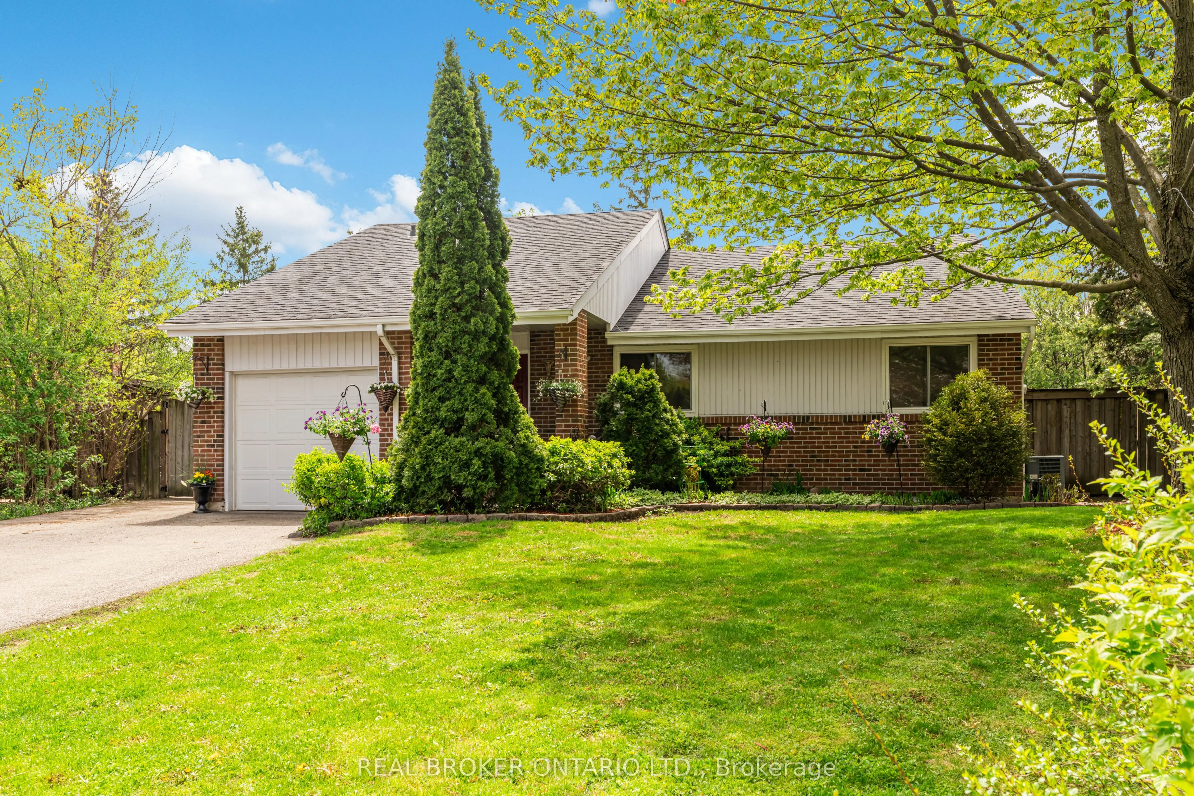 2873 Inlake Court