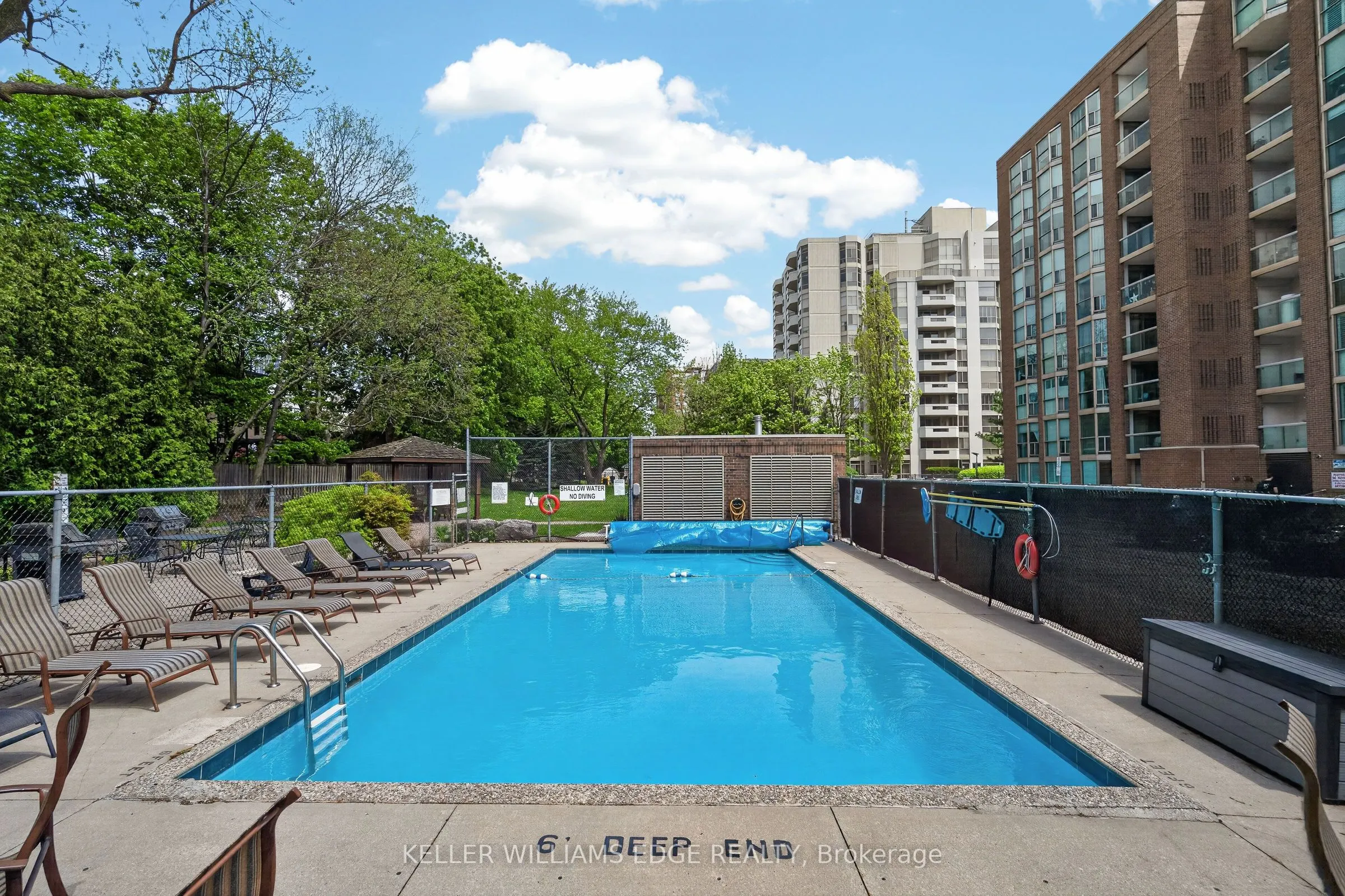 1225 North Shore Boulevard E #510