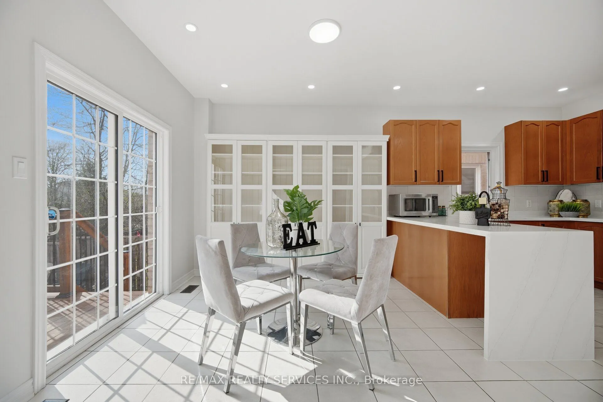 62 SIR JACOBS Crescent
