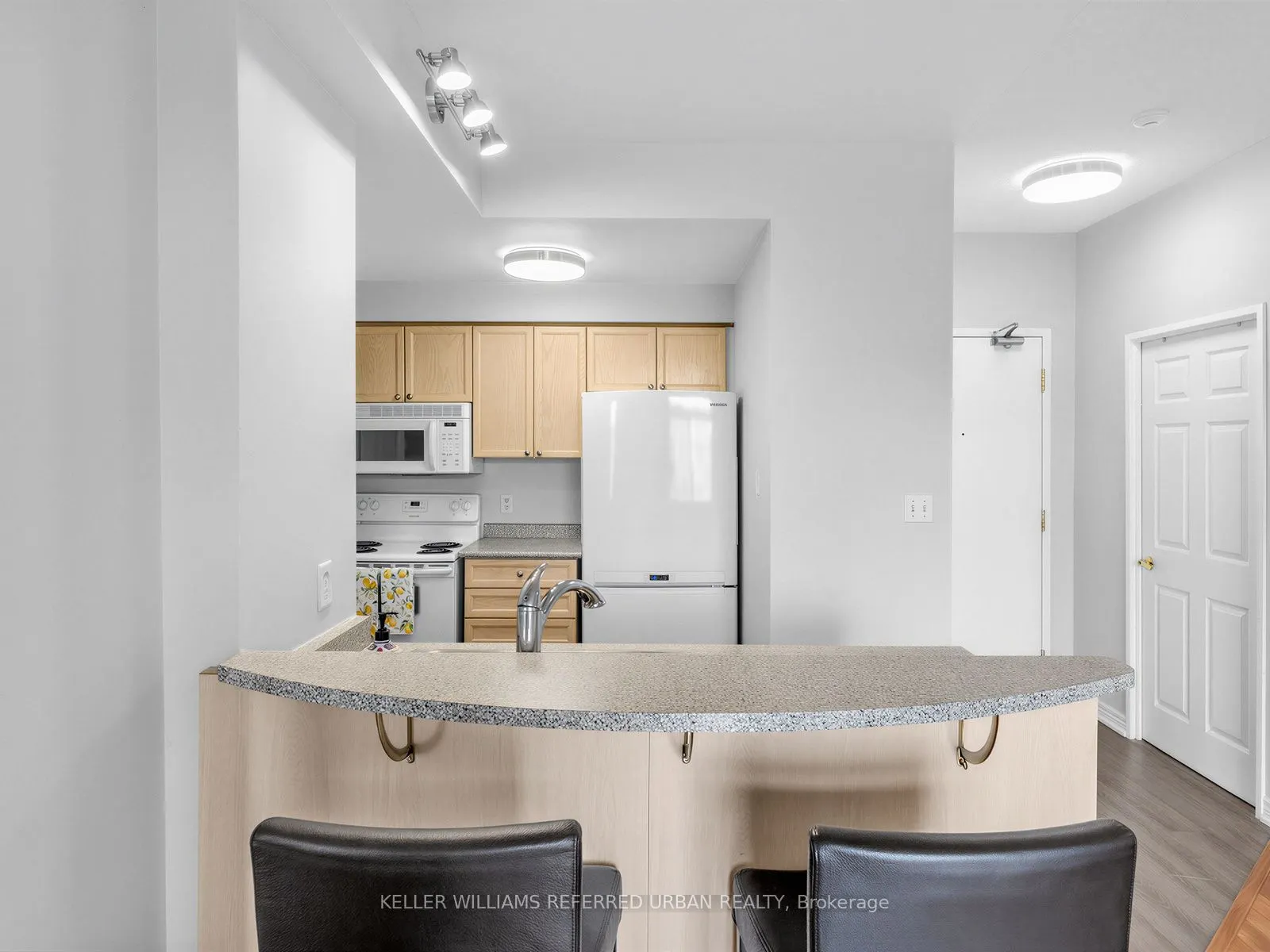 2301 Parkhaven Boulevard #406