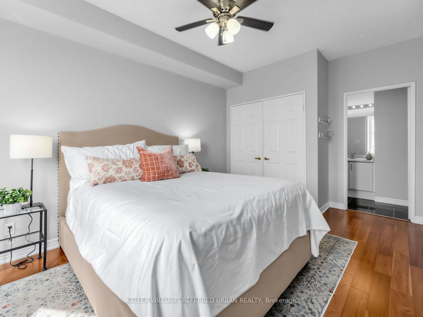 2301 Parkhaven Boulevard #406