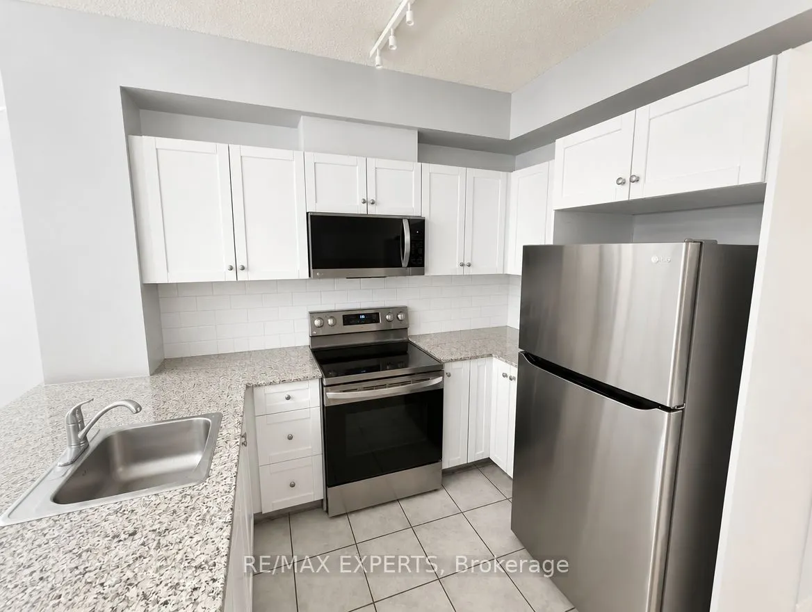 1359 Rathburn Road #209