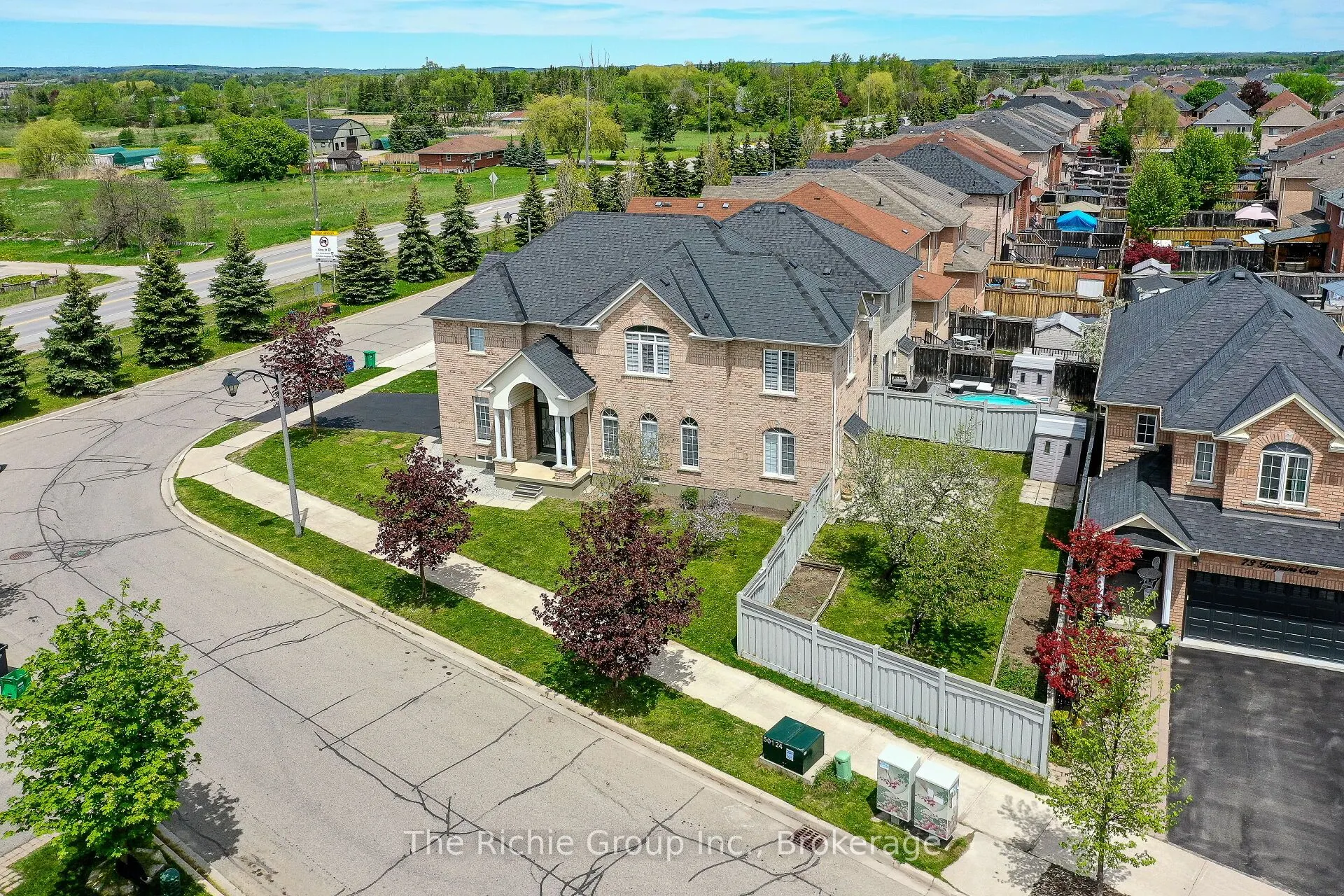 59 Tarquini Crescent