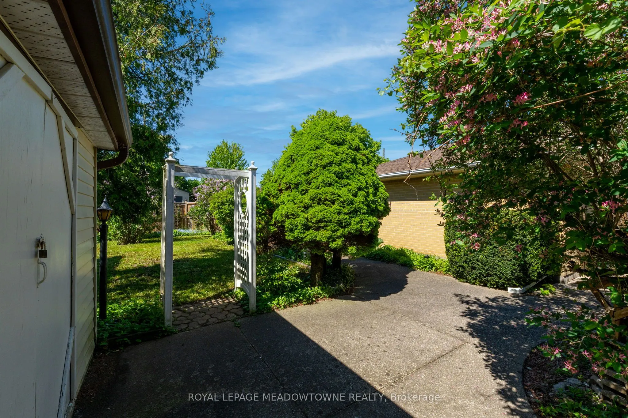 177 Delrex Boulevard
