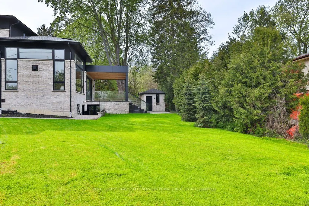 1143 Kane Road