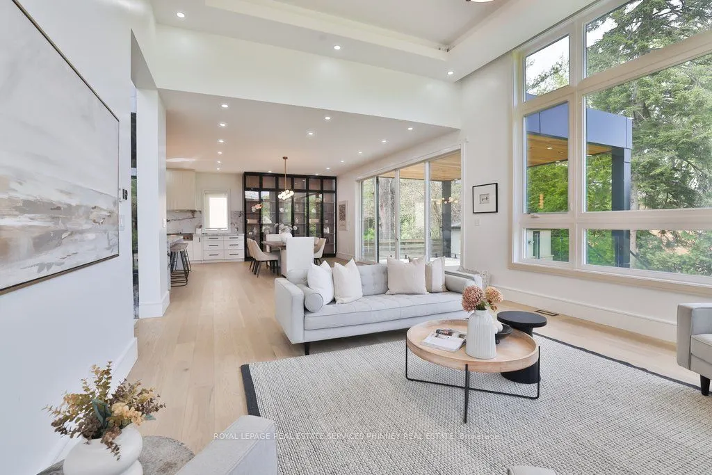 1143 Kane Road