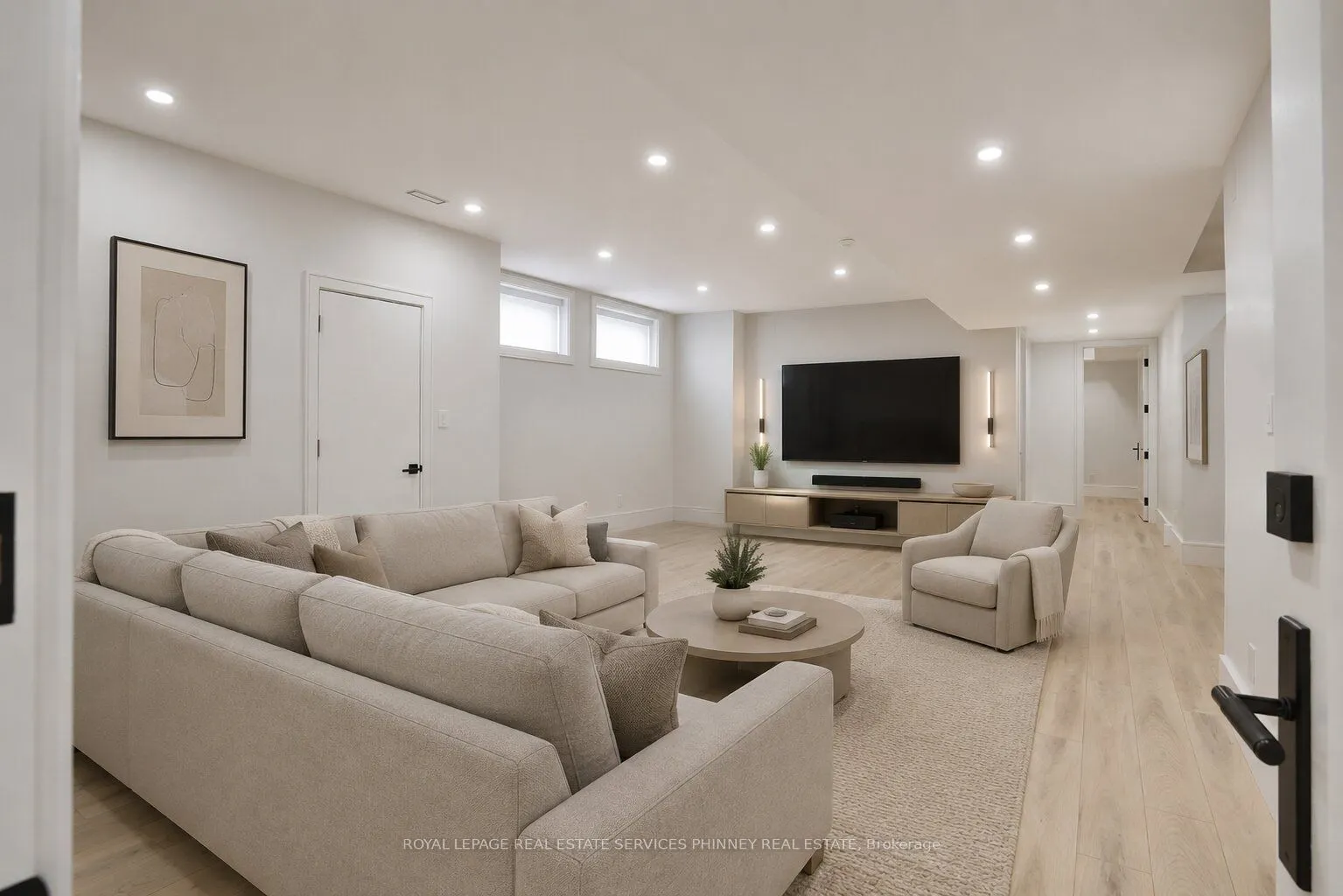 1143 Kane Road