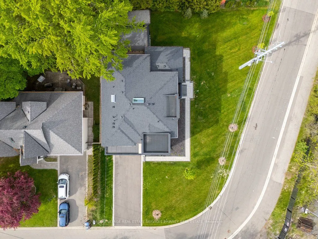 1143 Kane Road