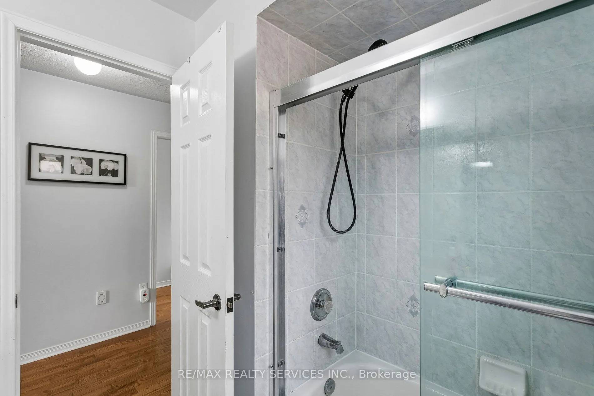 276 Fitzgerald Crescent