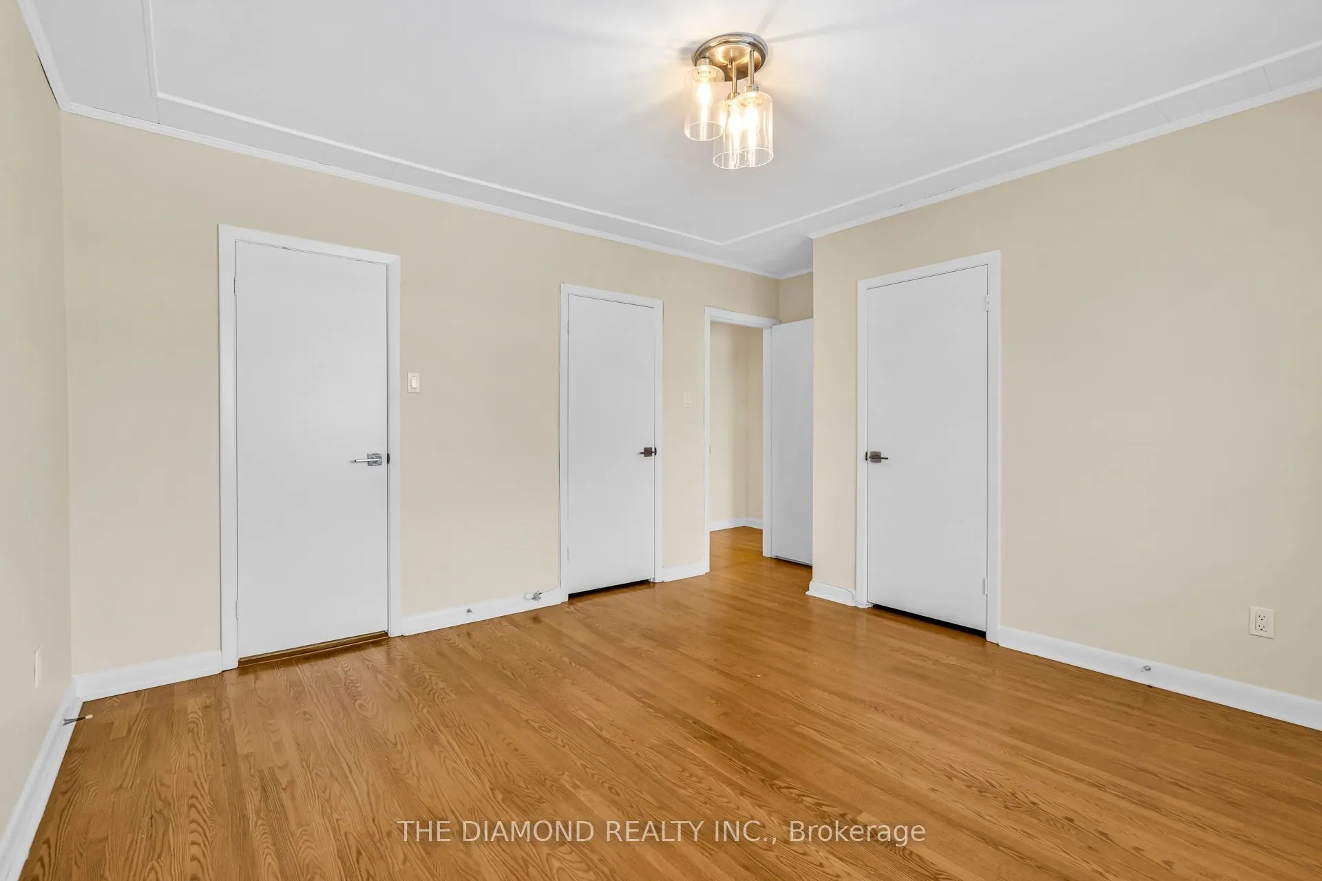 100 Summitcrest Drive