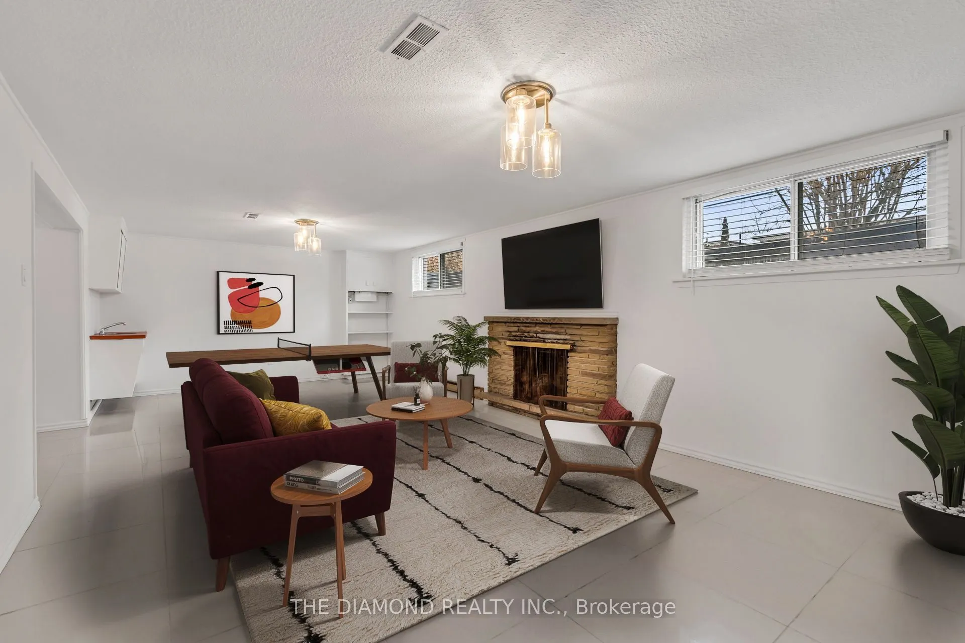 100 Summitcrest Drive