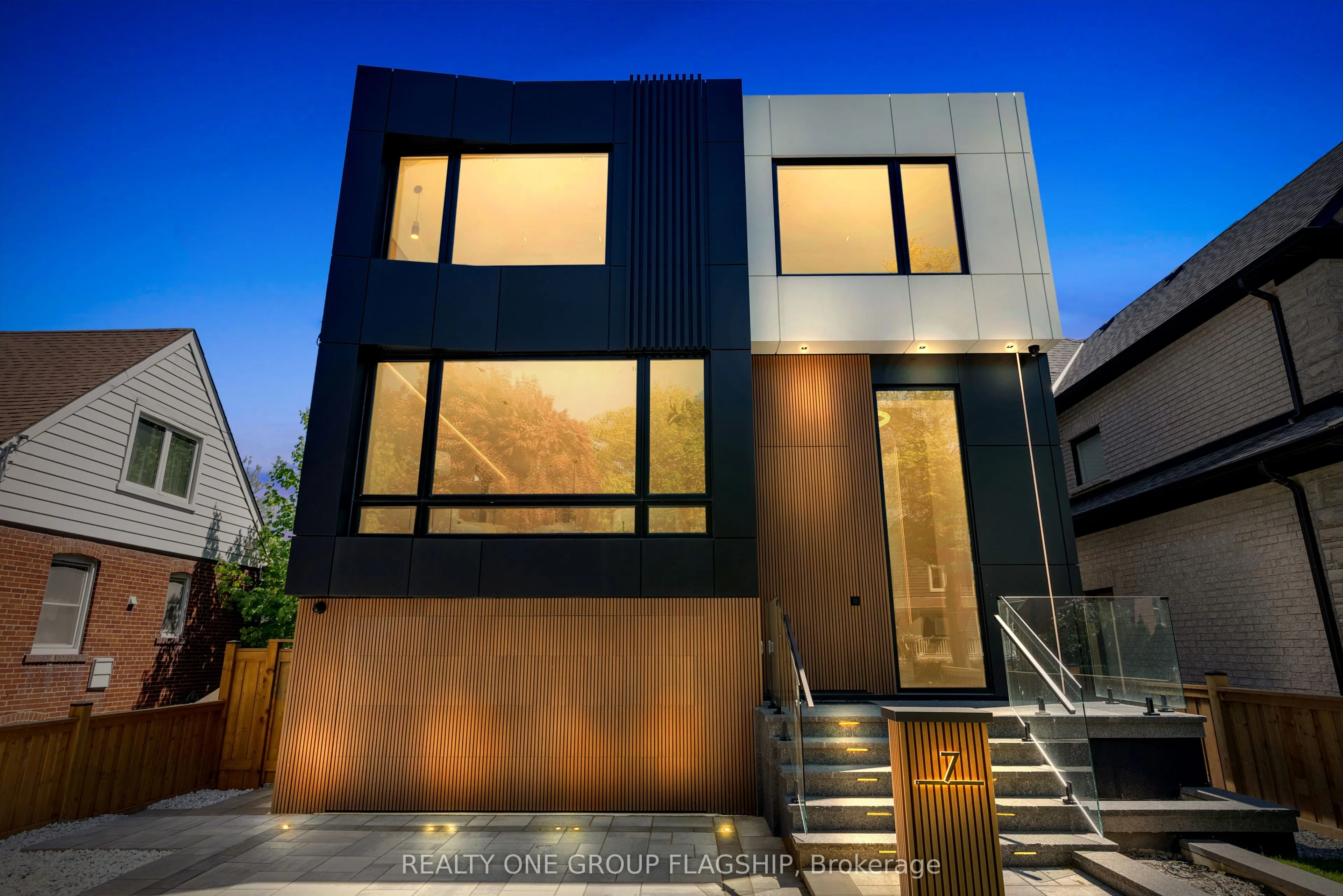 7 Bentley Drive