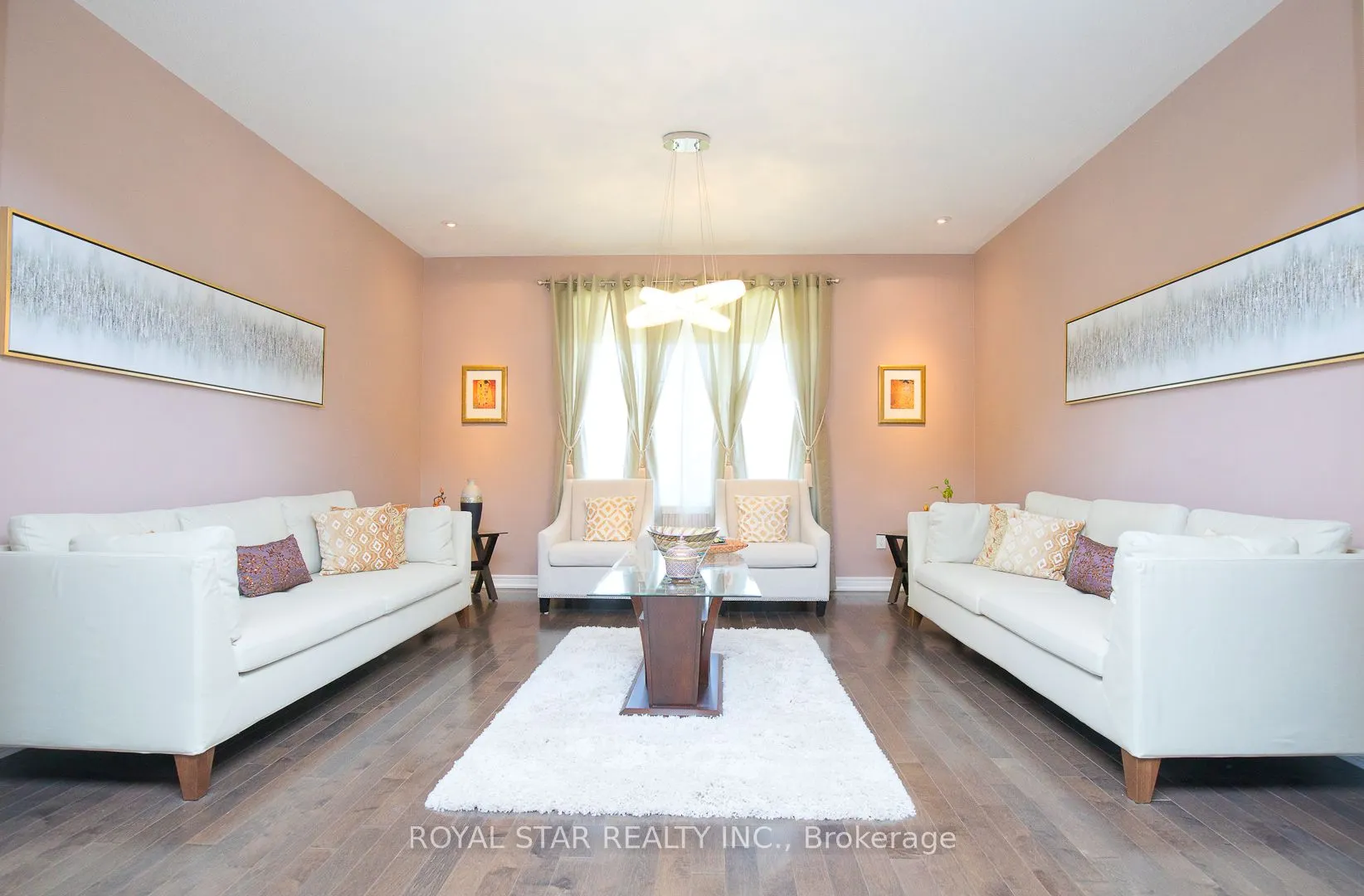 4 Berkwood Hollow