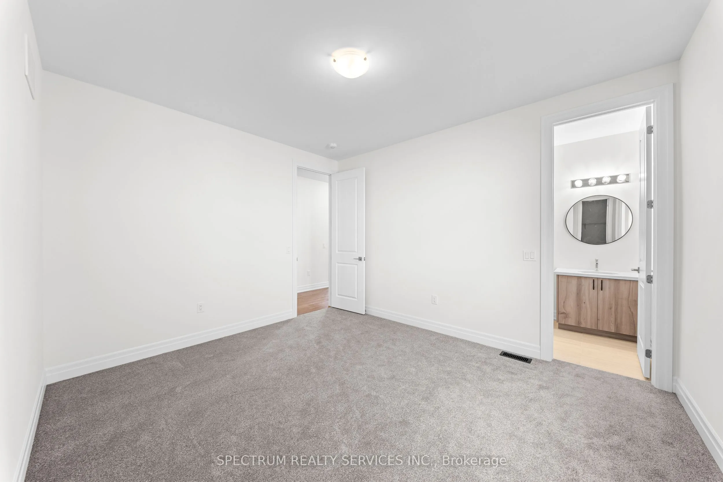 17 Mosswood Trail