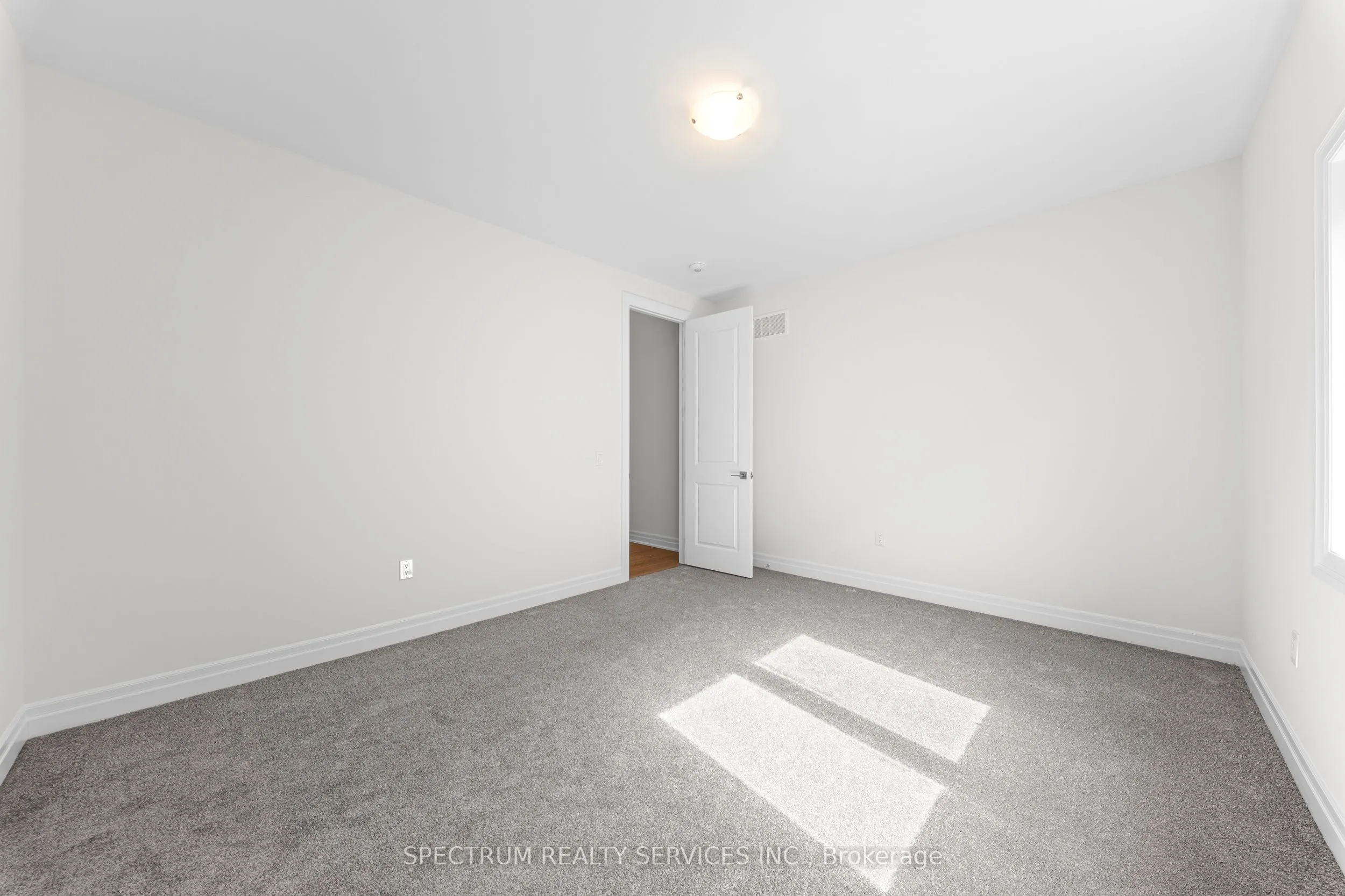17 Mosswood Trail