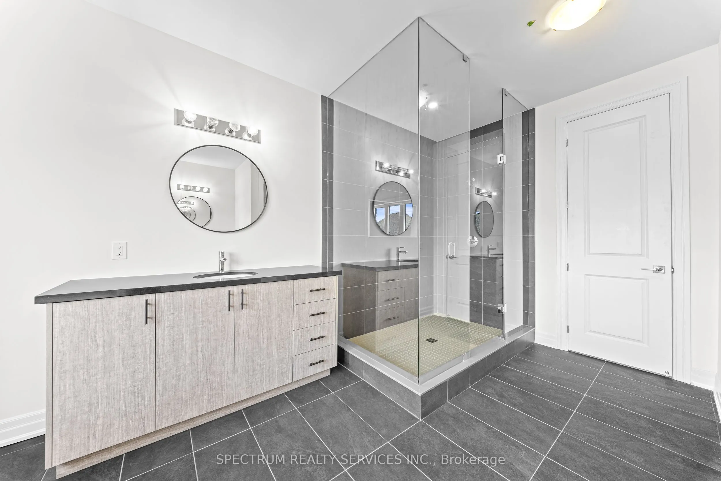 17 Mosswood Trail