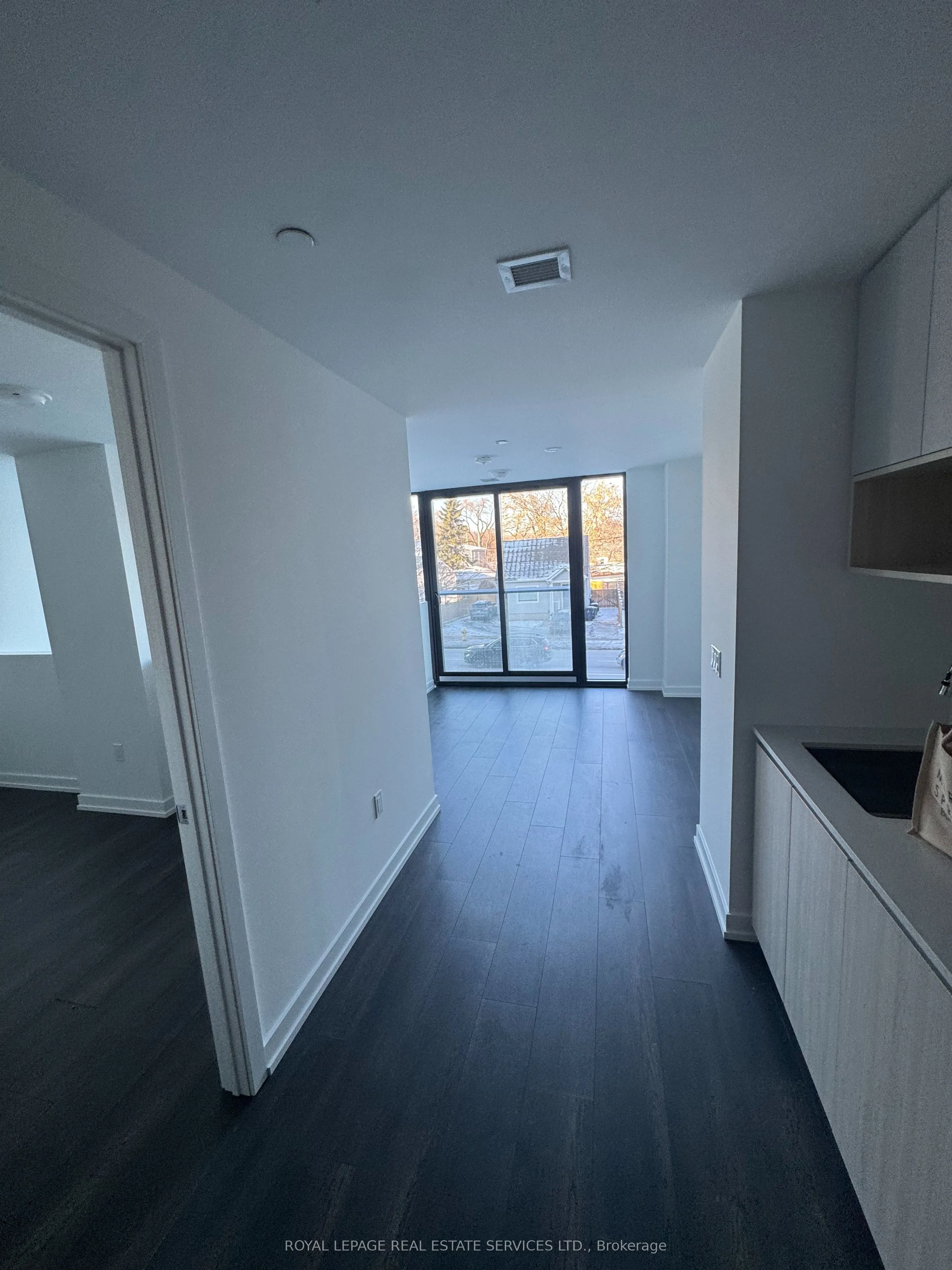 801 The Queensway #105