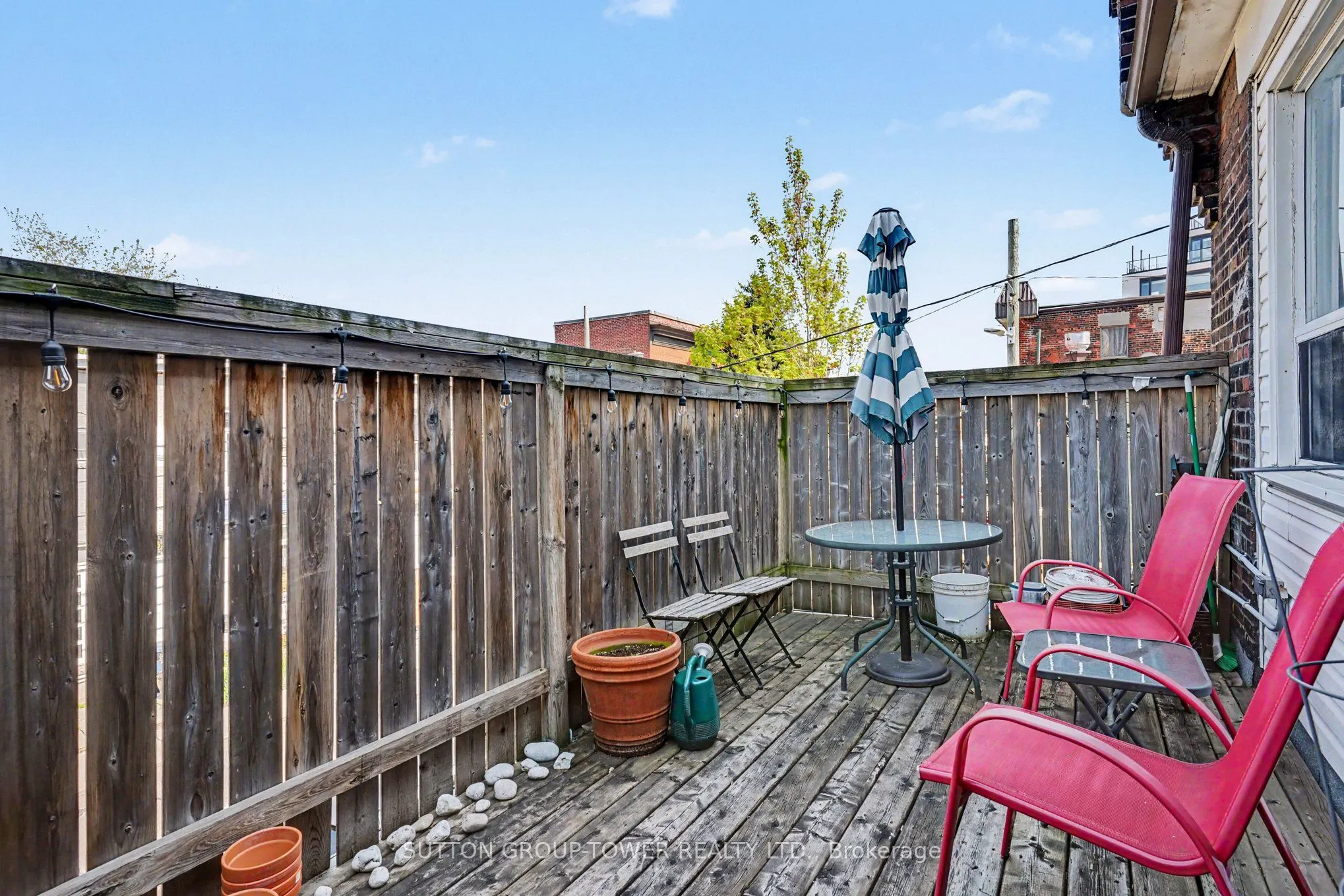 560 Indian Grove