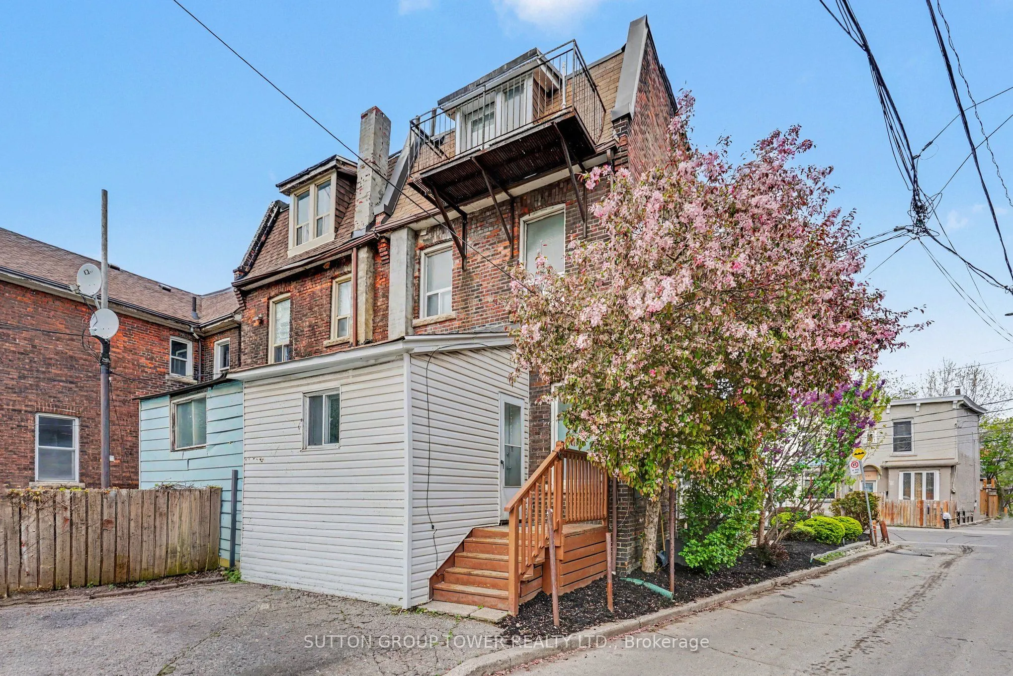 560 Indian Grove