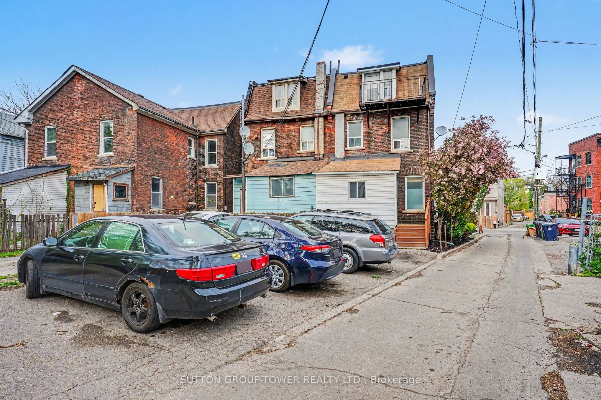 560 Indian Grove