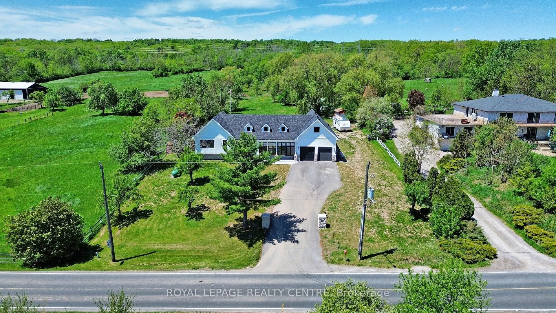 521 Old York Road