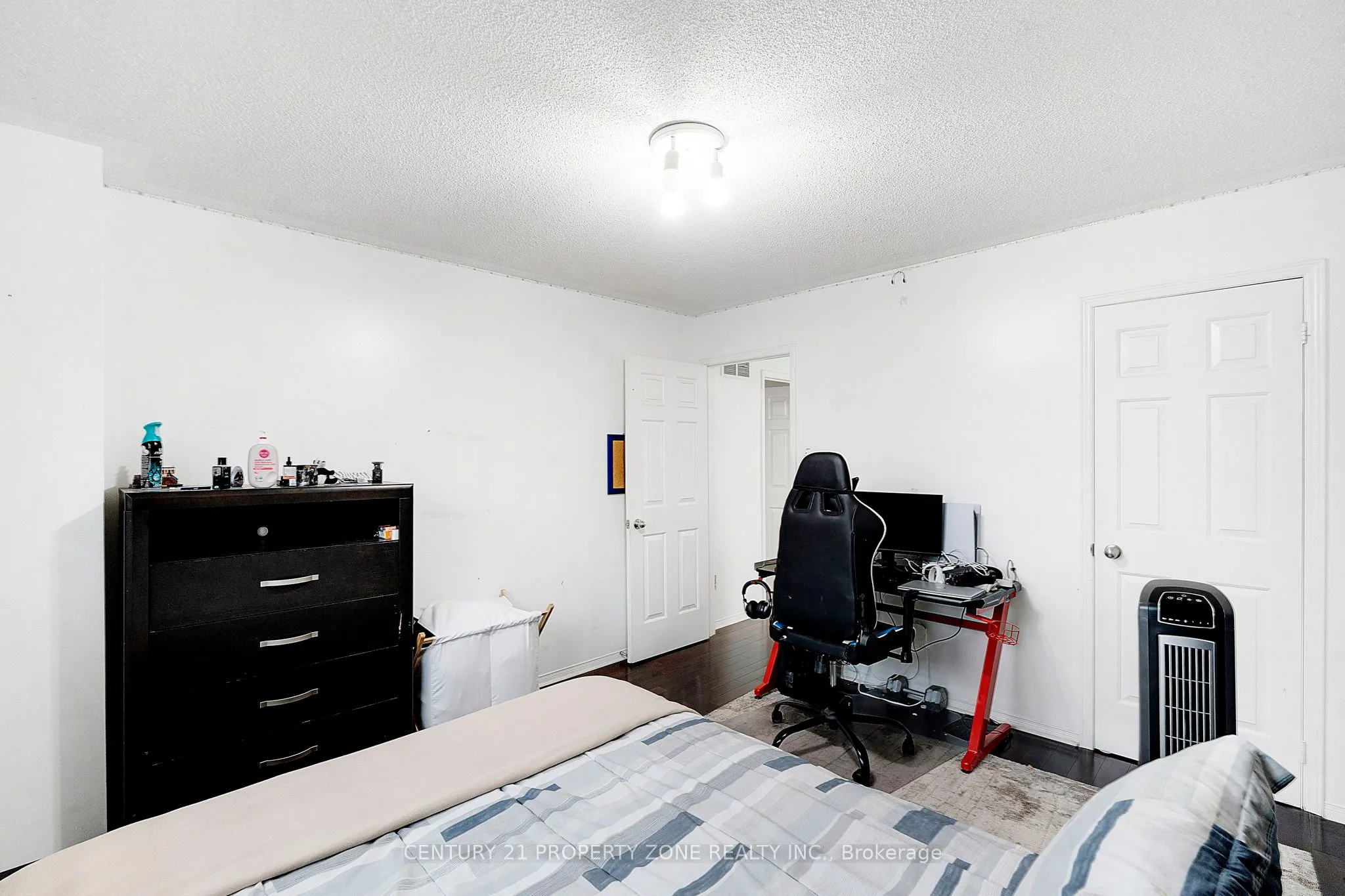 1473 Elm Road