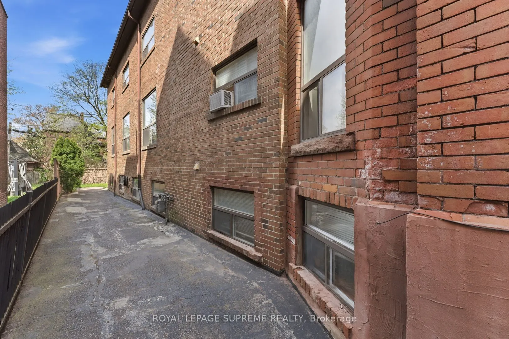 20 Maynard Avenue