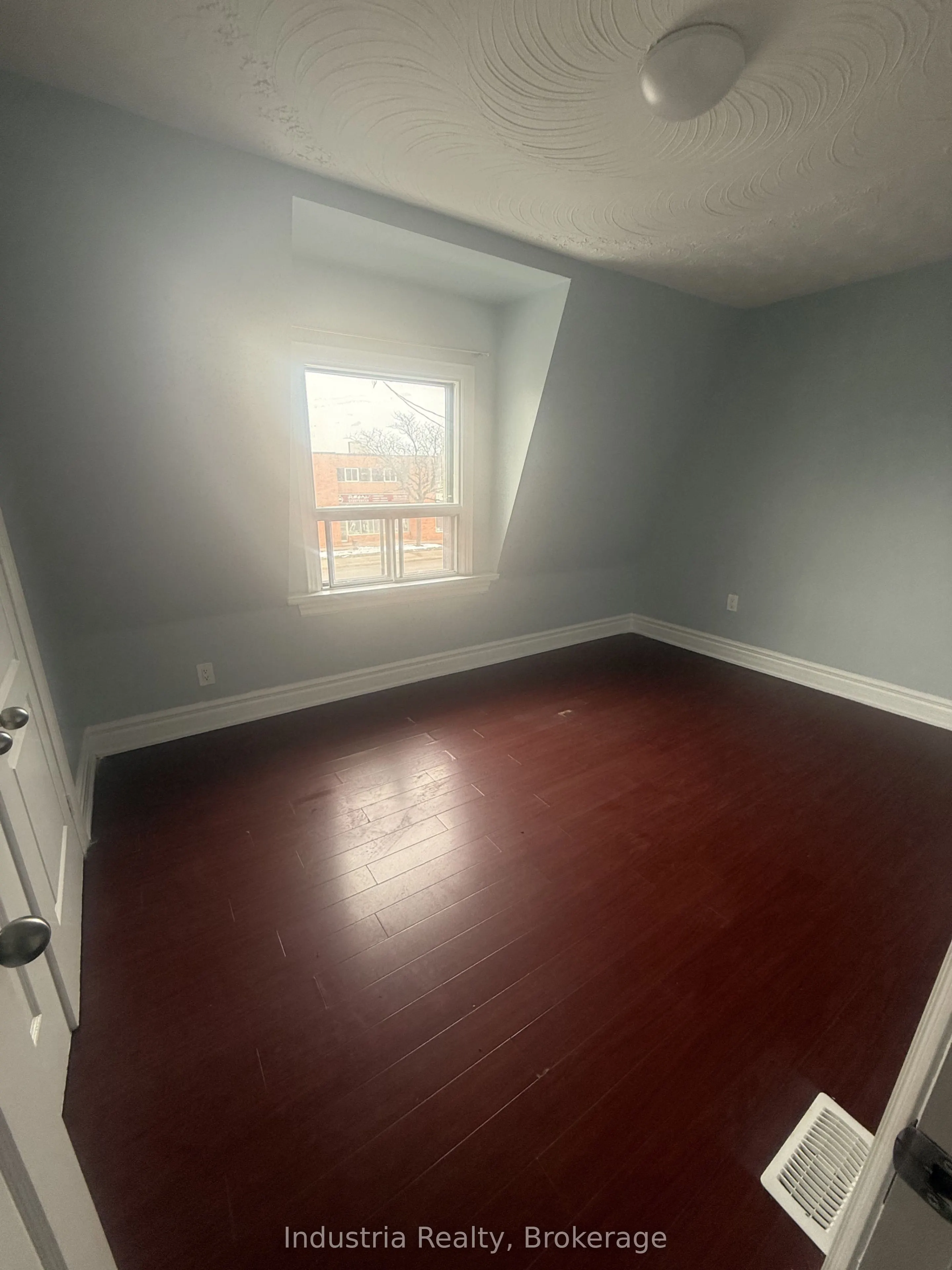 310 Weston Road
